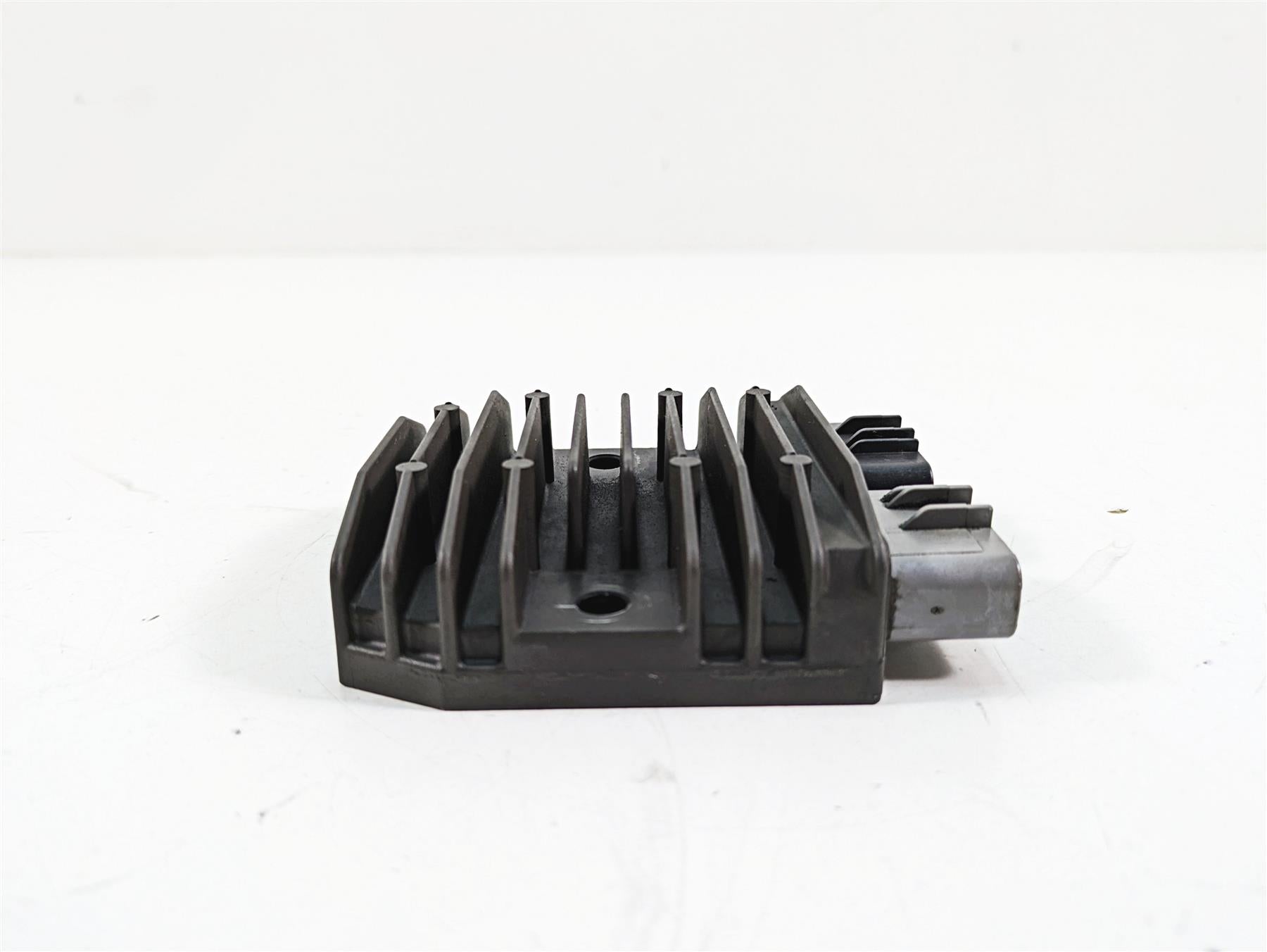 2012 Triumph Tiger 800XC ABS Rectifier Voltage Regulator FH012AB T1300675 {{ shop.shopifyCountryName }} - Mototech271