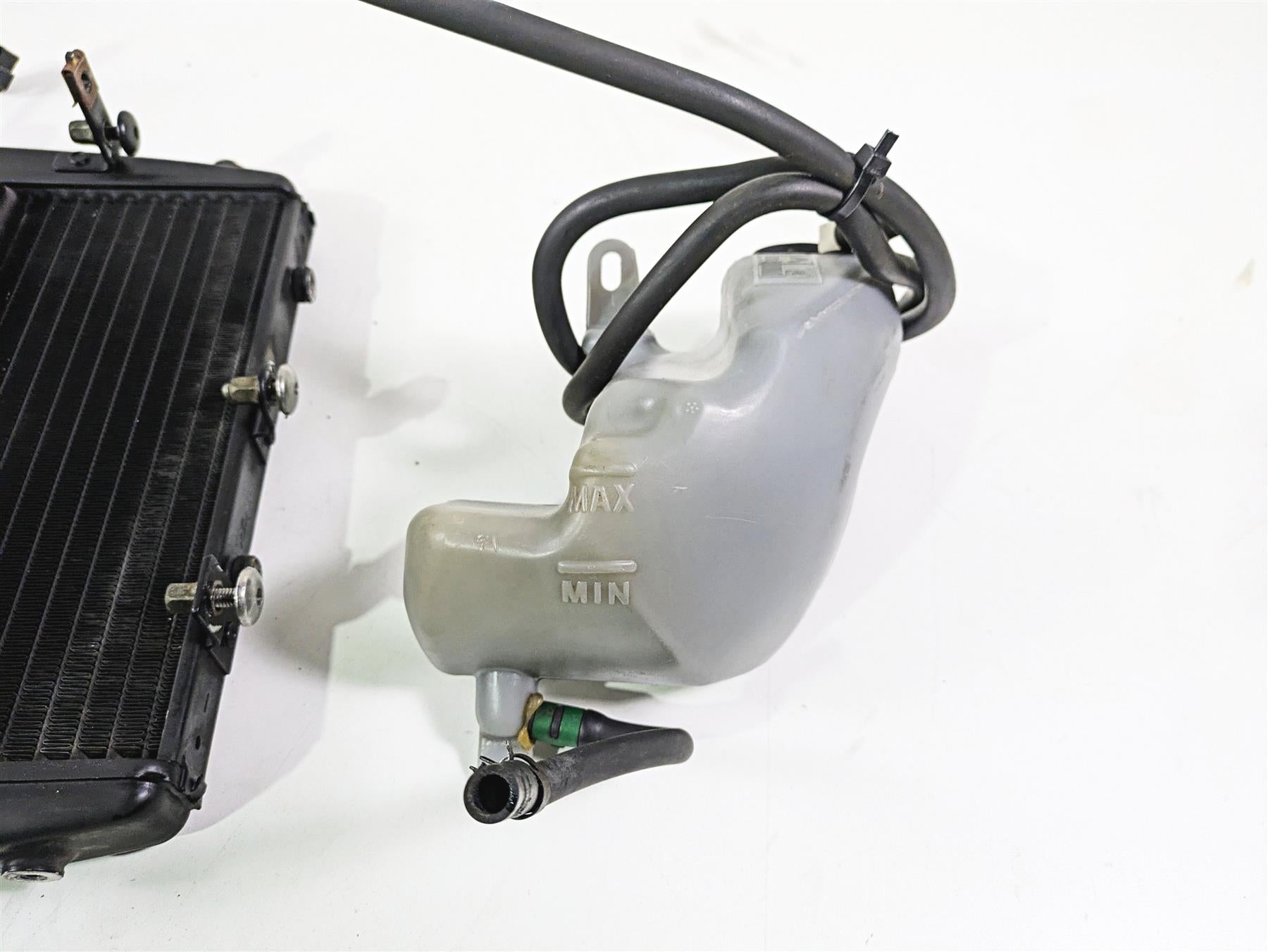 2006 Triumph Rocket 3 Radiator Fan Hoses Reservoir T2108307 {{ shop.shopifyCountryName }} - Mototech271