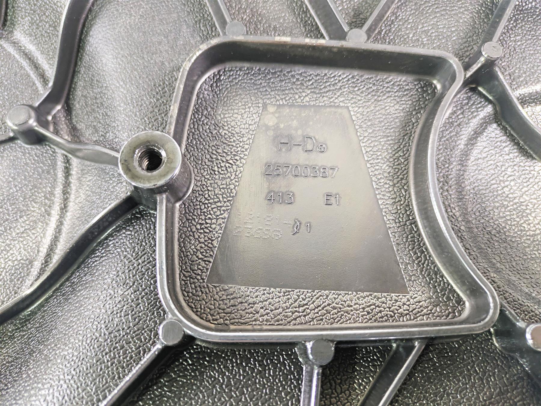 2015 Harley Touring FLHTKL Electra Glide Outer Primary Clutch Cover 25700385 {{ shop.shopifyCountryName }} - Mototech271