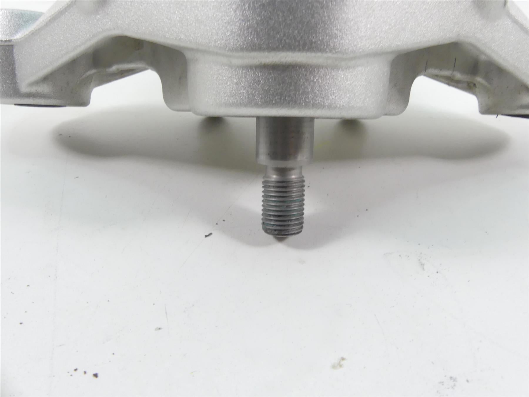 2019 BMW R1250GS K50 Upper Triple Tree Steering Clamp 31428555851 {{ shop.shopifyCountryName }} - Mototech271