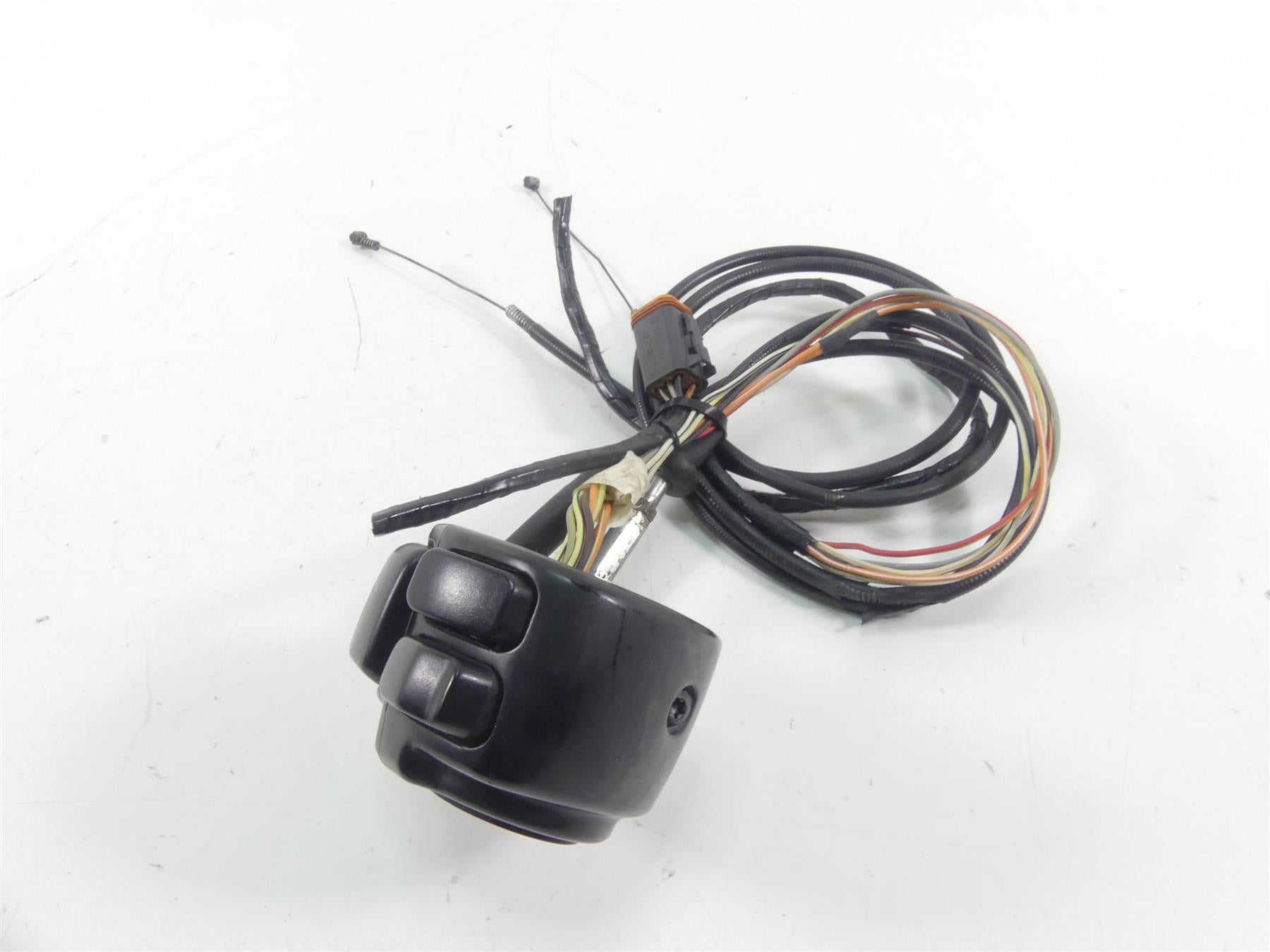 2005 Harley Dyna FXDLI Low Rider Right Hand Kill Start Control Switch 71684-06A {{ shop.shopifyCountryName }} - Mototech271