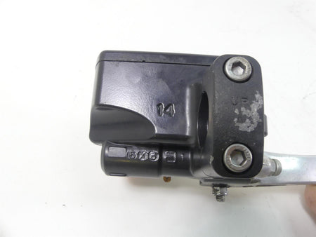 2007 Yamaha XVS1300 V-Star Front Brake Master Cylinder 14mm 3D8-25870-01-00 {{ shop.shopifyCountryName }} - Mototech271