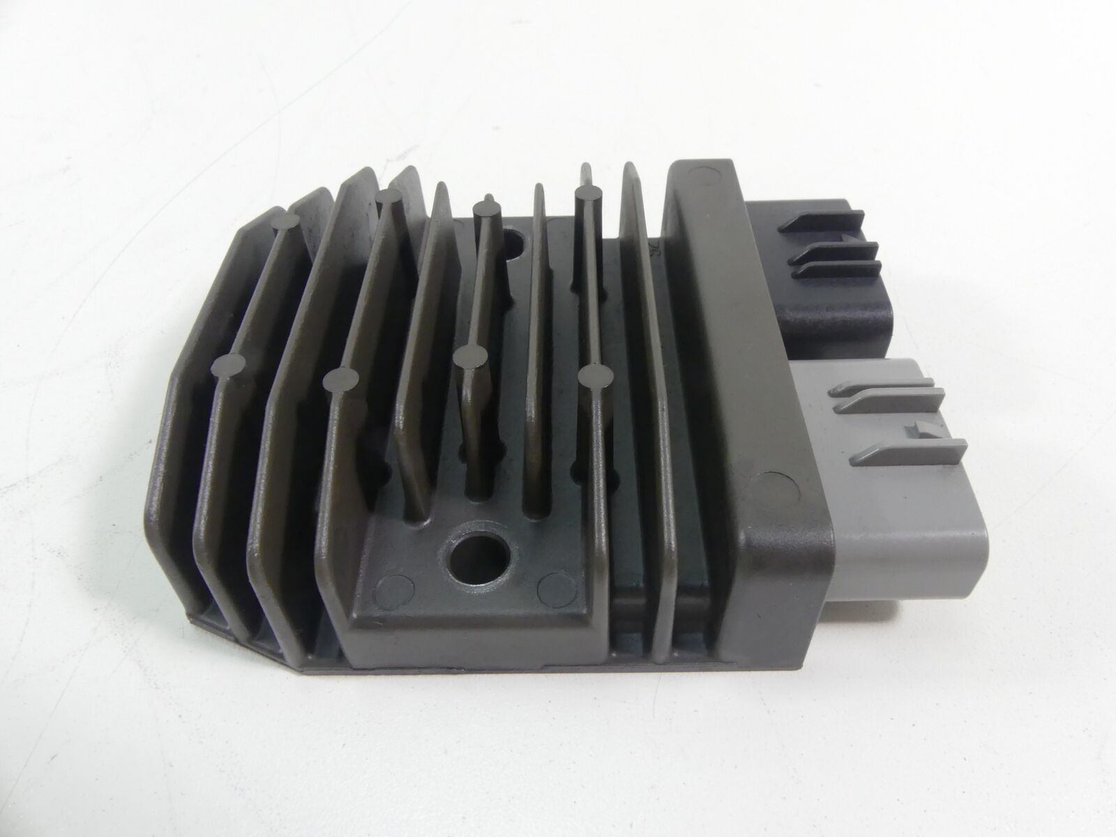 2018 BMW S1000XR K49 Rectifier Voltage Regulator 12317718422 FH020CA {{ shop.shopifyCountryName }} - Mototech271