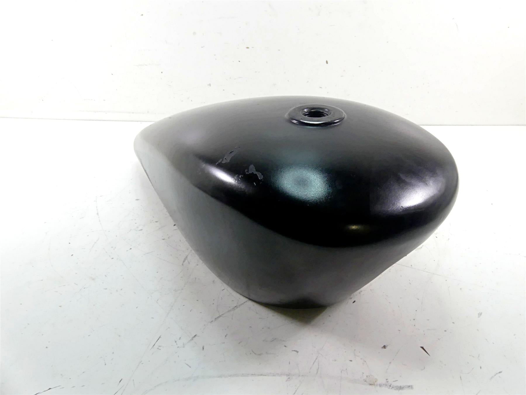 2009 Big Dog K9 Fuel Gas Petrol Tank Reservoir - No Dents - Rust Inside {{ shop.shopifyCountryName }} - Mototech271