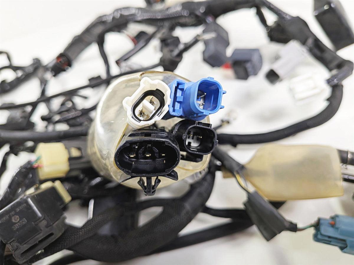 2022 Kawasaki ZX10R ZX1000 Ninja Main Wiring Harness Light Module 26031-3788 {{ shop.shopifyCountryName }} - Mototech271