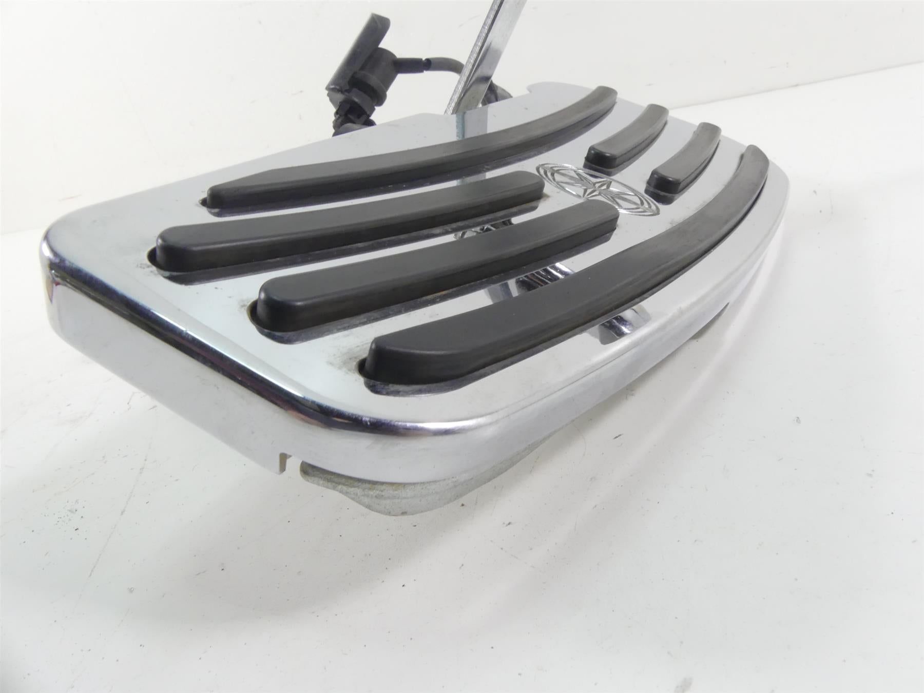 2007 Yamaha XVS1300 V-Star Right Floorboard Brake Pedal Set 3D8-27420-00-00 {{ shop.shopifyCountryName }} - Mototech271