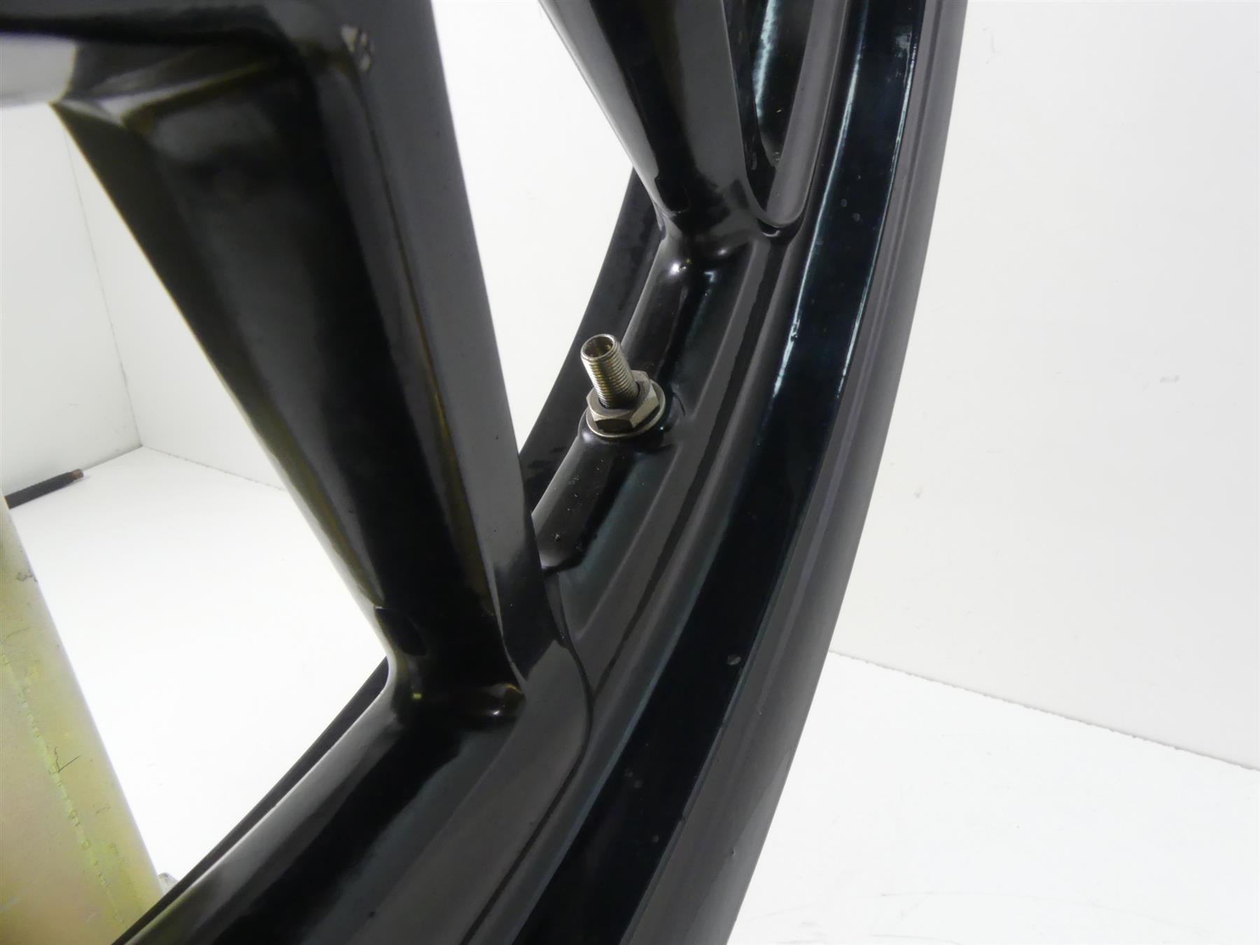2016 Harley FXDLS Dyna Low Rider Front Wheel Rim 19x.25 -Read 43300449 {{ shop.shopifyCountryName }} - Mototech271