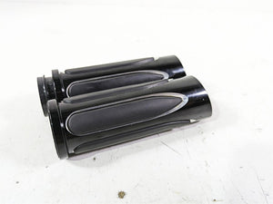 2015 Harley Touring FLHXS Street Glide Arlen Ness Black Deep Cut Grips 07-053 | Mototech271
