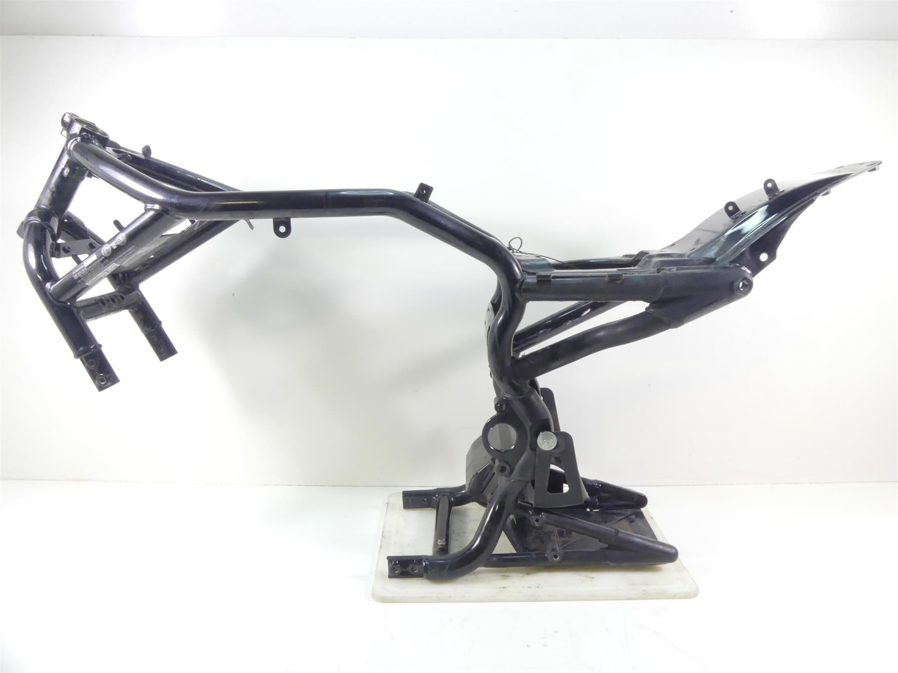 2006 Harley VRSCD Night V Rod Straight Main Frame Chassis - Slvg 48193-08BK {{ shop.shopifyCountryName }} - Mototech271