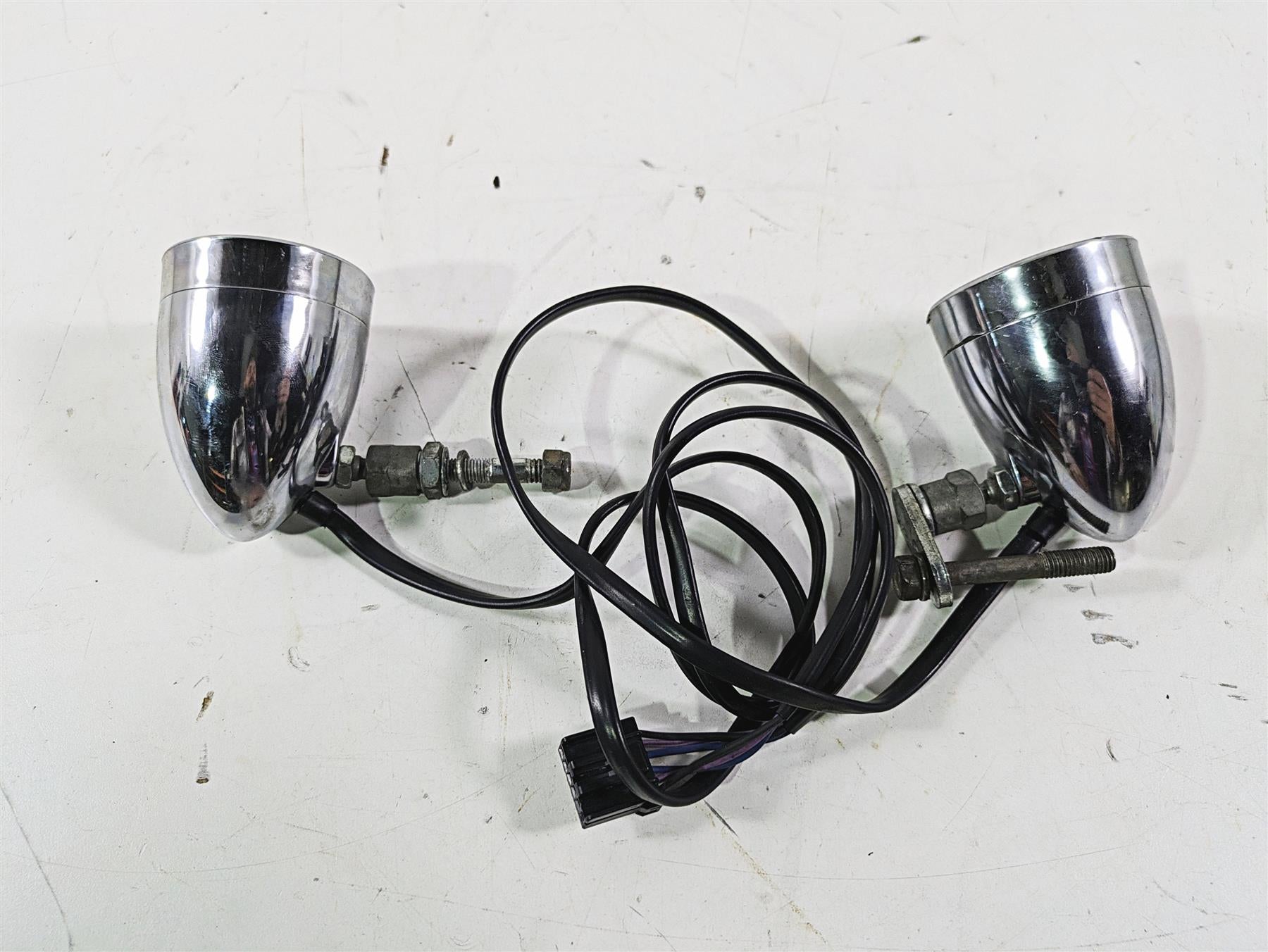 2003 Harley Dyna FXDL Low Rider 100TH Front Blinker Turn Signal Set 68972-00 {{ shop.shopifyCountryName }} - Mototech271