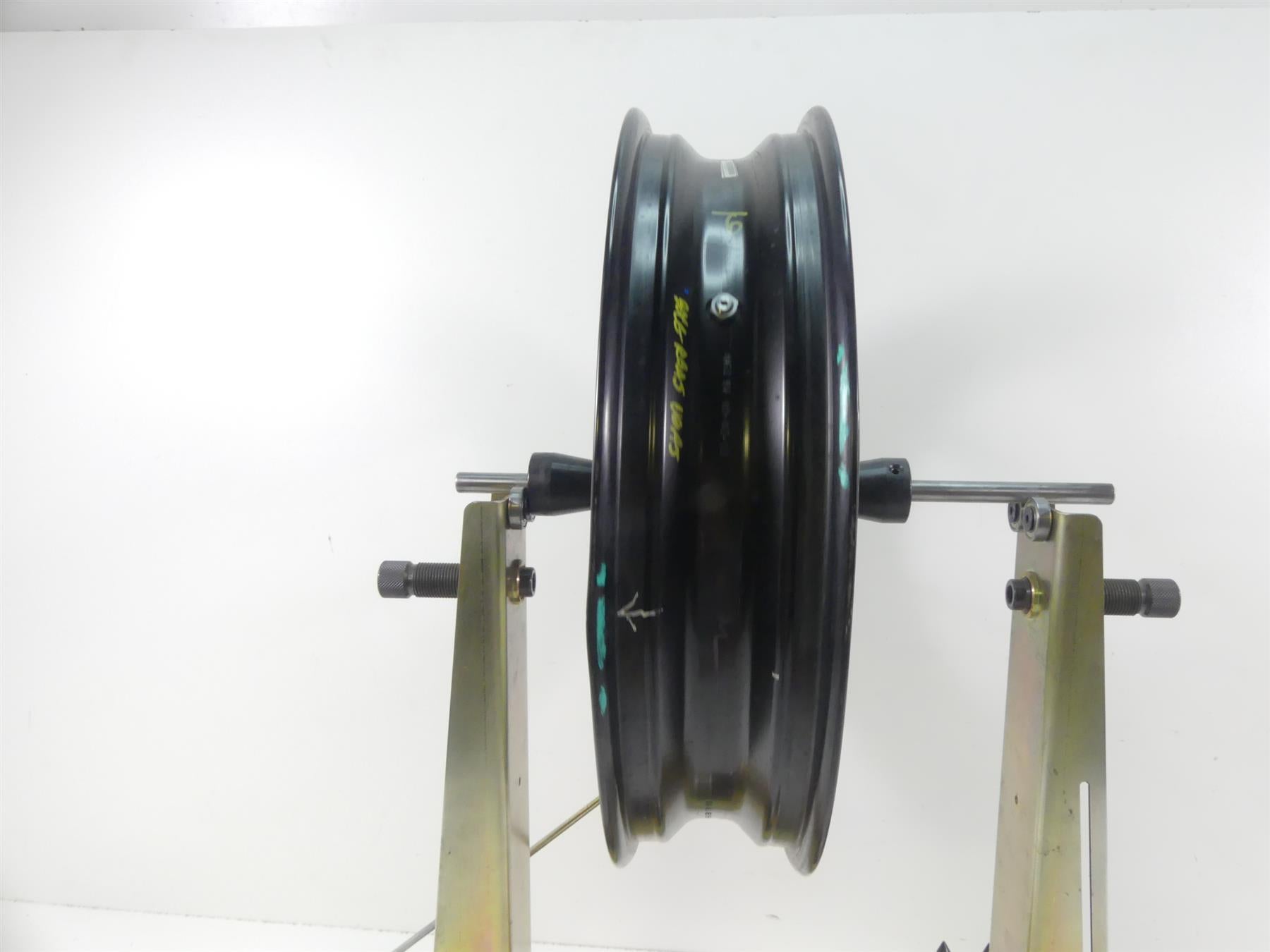 2013 Ducati Streetfighter 848 Enkei Front Wheel Rim 17x3.5 - Read 50121301AB {{ shop.shopifyCountryName }} - Mototech271