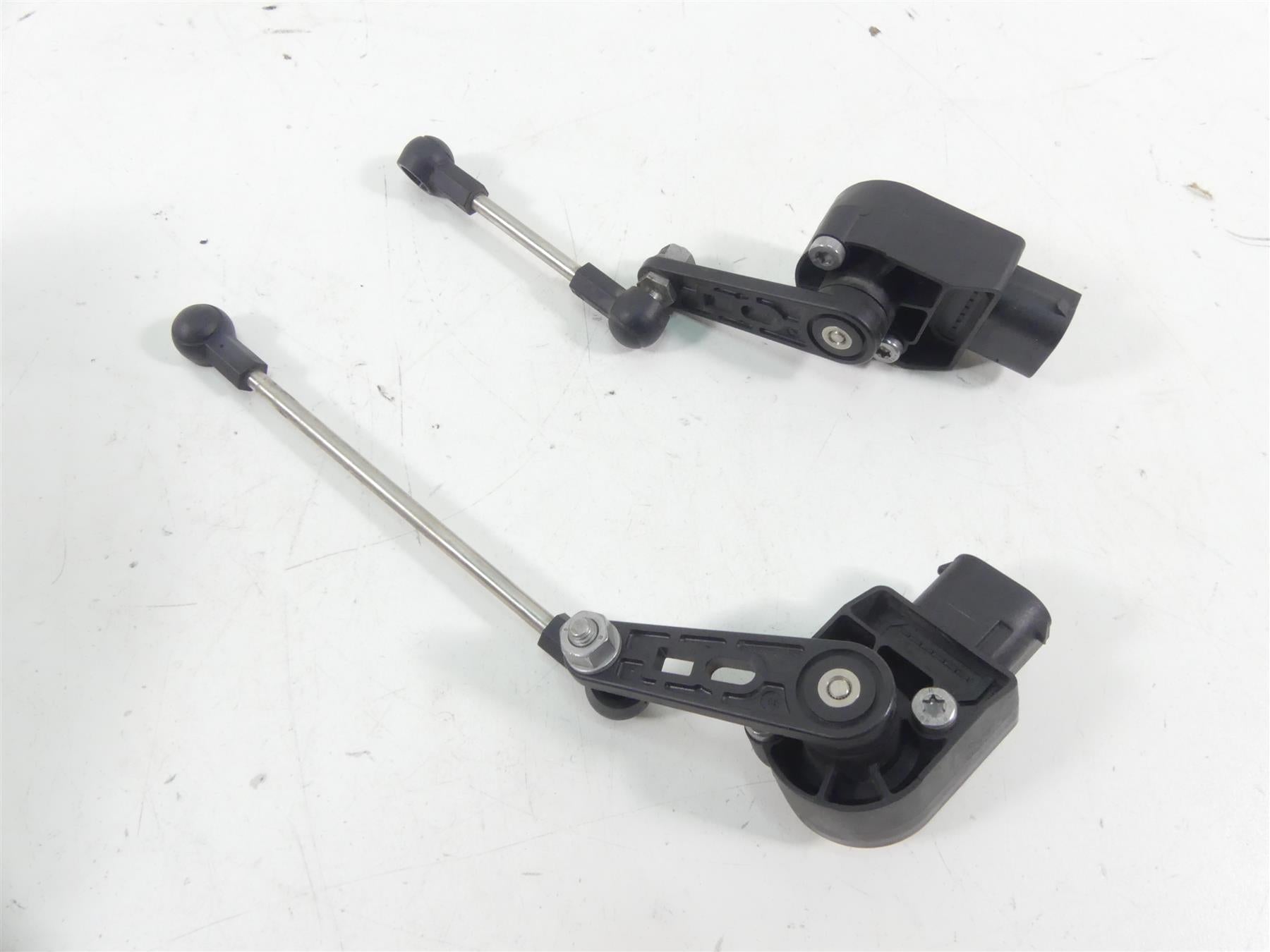 2017 BMW R1200RT K52 Front Rear Bike Level Leveling Sensor Set 37146860843 {{ shop.shopifyCountryName }} - Mototech271