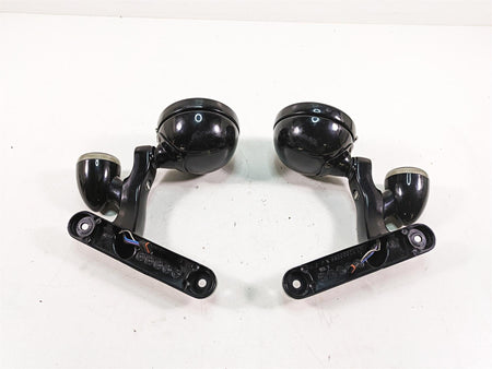 2018 Harley Touring FLHXSE CVO Street Glide Front Blinker & Spot Lights 68000021 {{ shop.shopifyCountryName }} - Mototech271