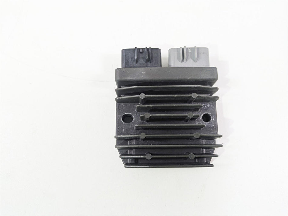 2016 BMW R1200RT K52 Rectifier Voltage Regulator - Read FH020AA 12318523367 {{ shop.shopifyCountryName }} - Mototech271
