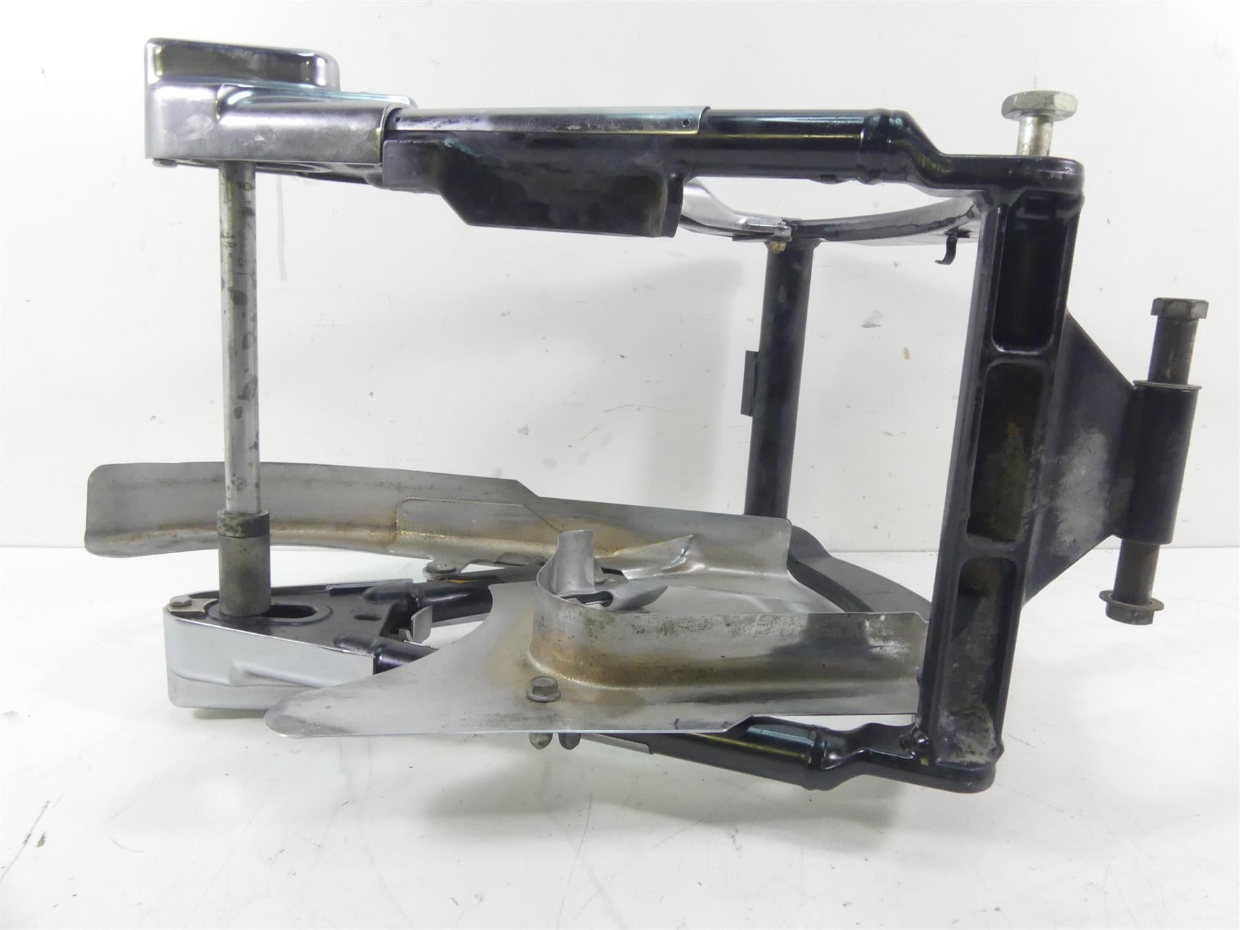 2005 Harley Softail FLSTSC Heritage Springer Rear Swingarm & Covers 47573-00A {{ shop.shopifyCountryName }} - Mototech271