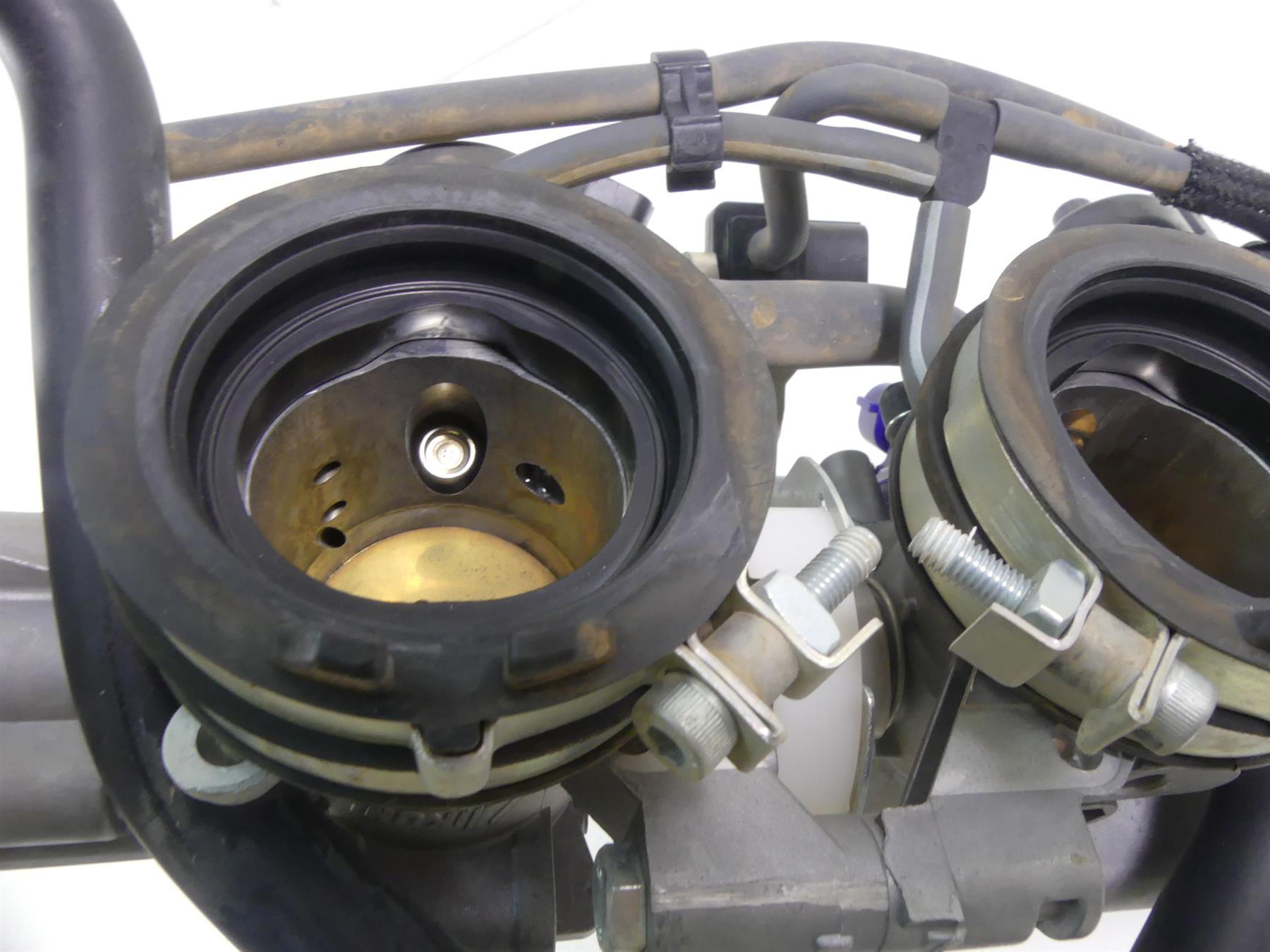 2018 Yamaha YXZ1000R EPS SS Mikuni Throttle Body Fuel Injection 2HC-13750-00-00 {{ shop.shopifyCountryName }} - Mototech271