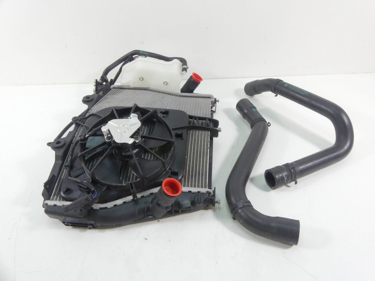 2018 BMW S1000XR K49 Radiator Cooler Fan Line Hoses Reservoir Set 17118551544 {{ shop.shopifyCountryName }} - Mototech271