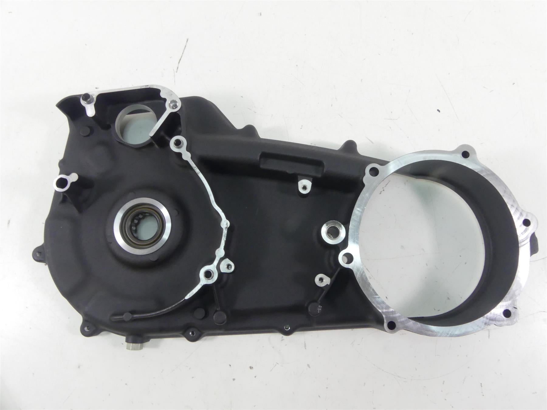 2014 Harley FXDL Dyna Low Rider Inner Primary Drive Cover Mid Ctrl 60681-06 {{ shop.shopifyCountryName }} - Mototech271
