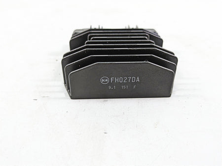 2019 Yamaha YXZ1000 R EPS SS SE Rectifier Voltage Regulator B5H-81960-00-00 {{ shop.shopifyCountryName }} - Mototech271