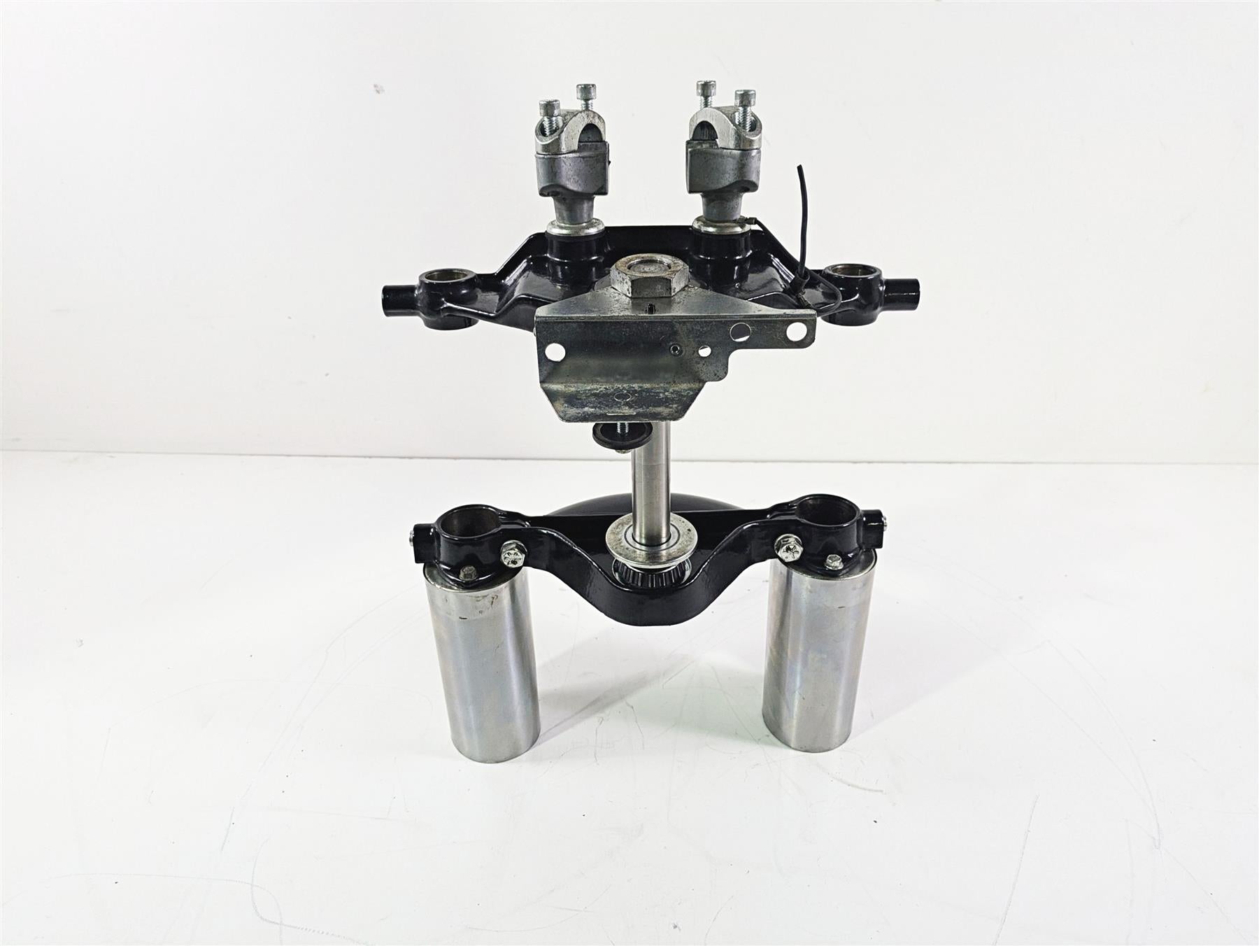 1996 Harley Touring FLHTCUI Electra Glide Upper Lower Triple Tree Set 45446-87A {{ shop.shopifyCountryName }} - Mototech271