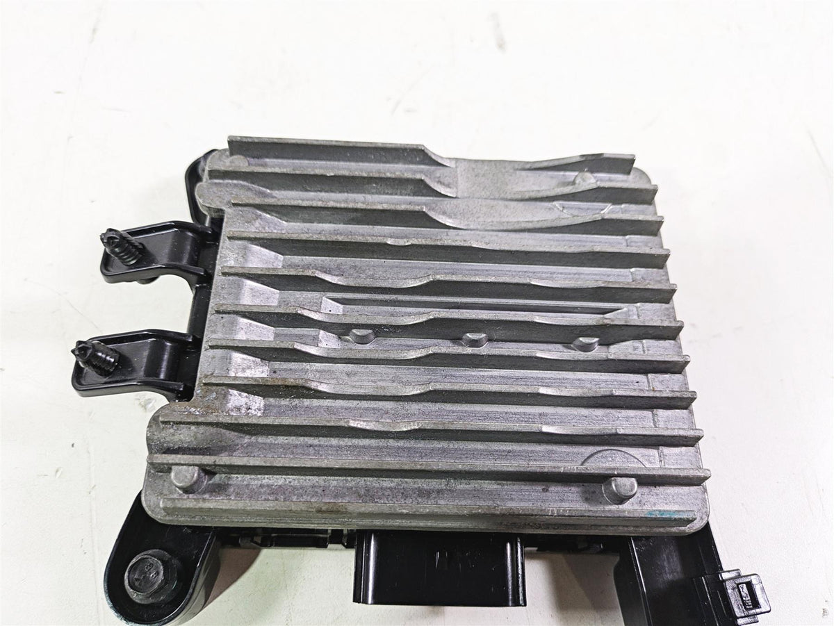 2018 Indian Chieftain Limited Front Amplifier Amp Radio Stereo 4015979 {{ shop.shopifyCountryName }} - Mototech271