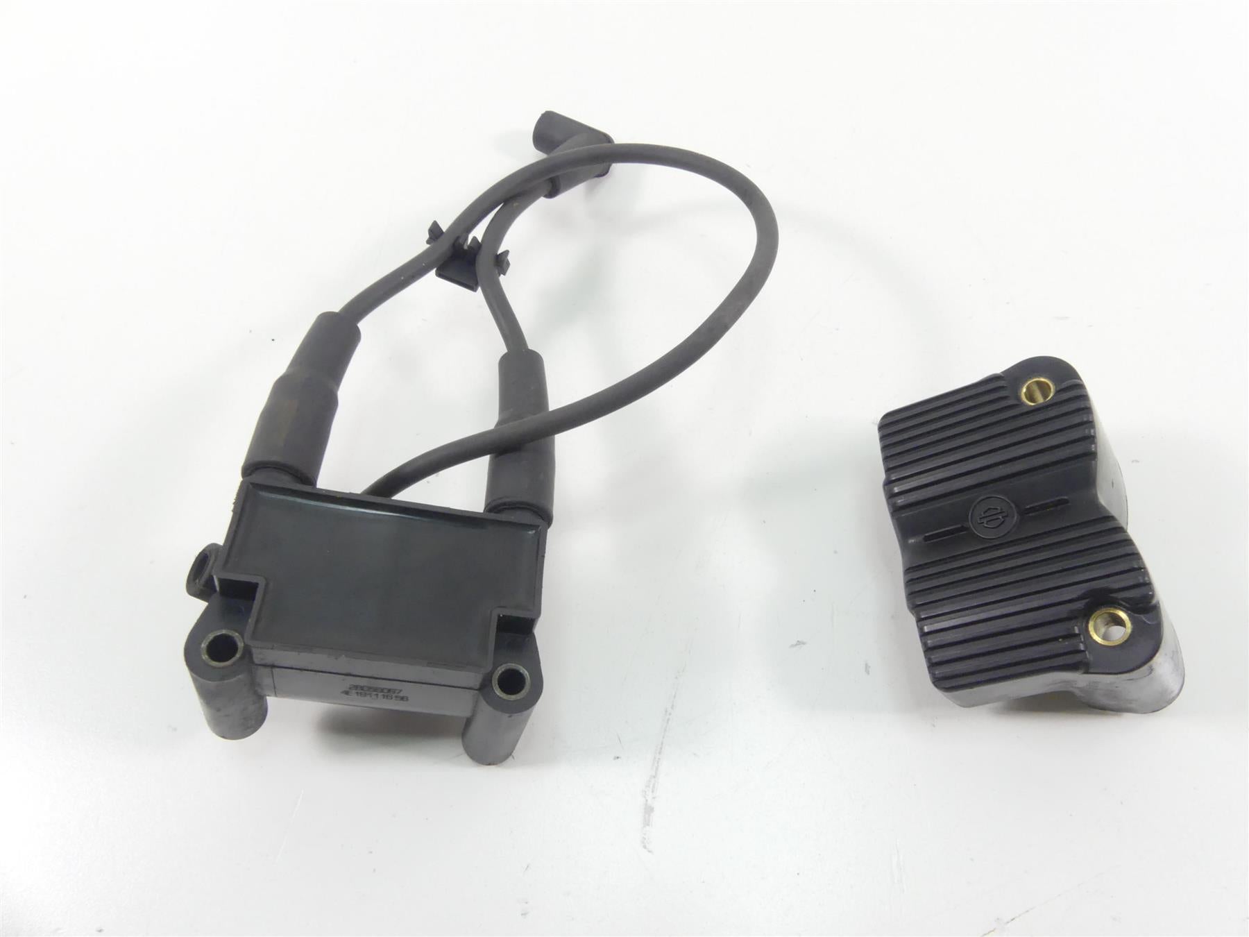 2014 Harley FXDF Dyna Fat Bob Delphi Ignition Coil Wires Plugs Set 31696-07A | Mototech271