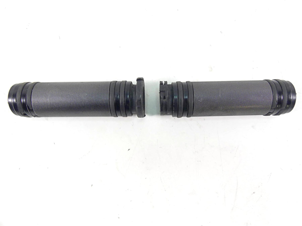 2013 Harley VRSCF Muscle Vrod Aftermarket Handlebar Grip Set {{ shop.shopifyCountryName }} - Mototech271