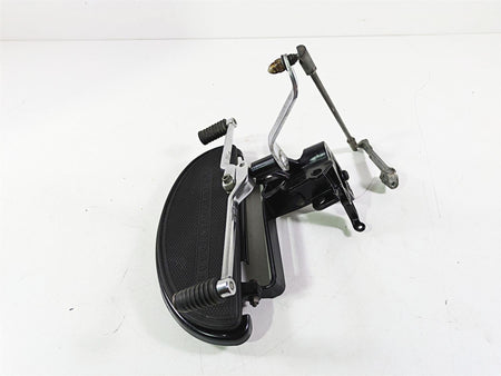 2008 Harley FLSTSB Cross Bones Left Floorboard & Shifter Set 33630-07A 33895-82E {{ shop.shopifyCountryName }} - Mototech271