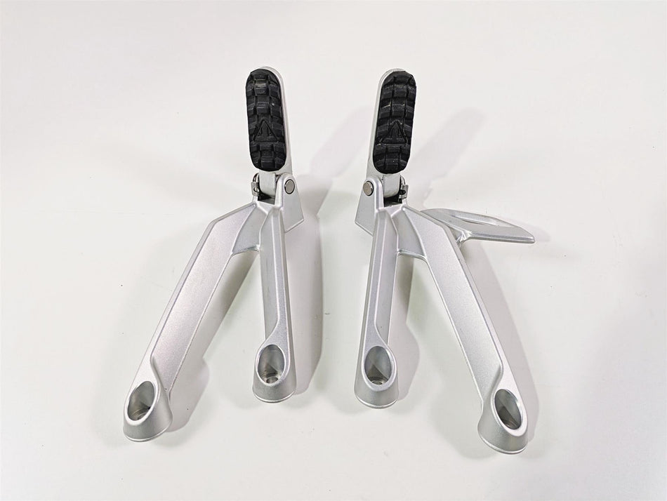 2024 Triumph Tiger 900 GT Rear Passenger Footpeg Rest Set T2082284 T2082359 {{ shop.shopifyCountryName }} - Mototech271