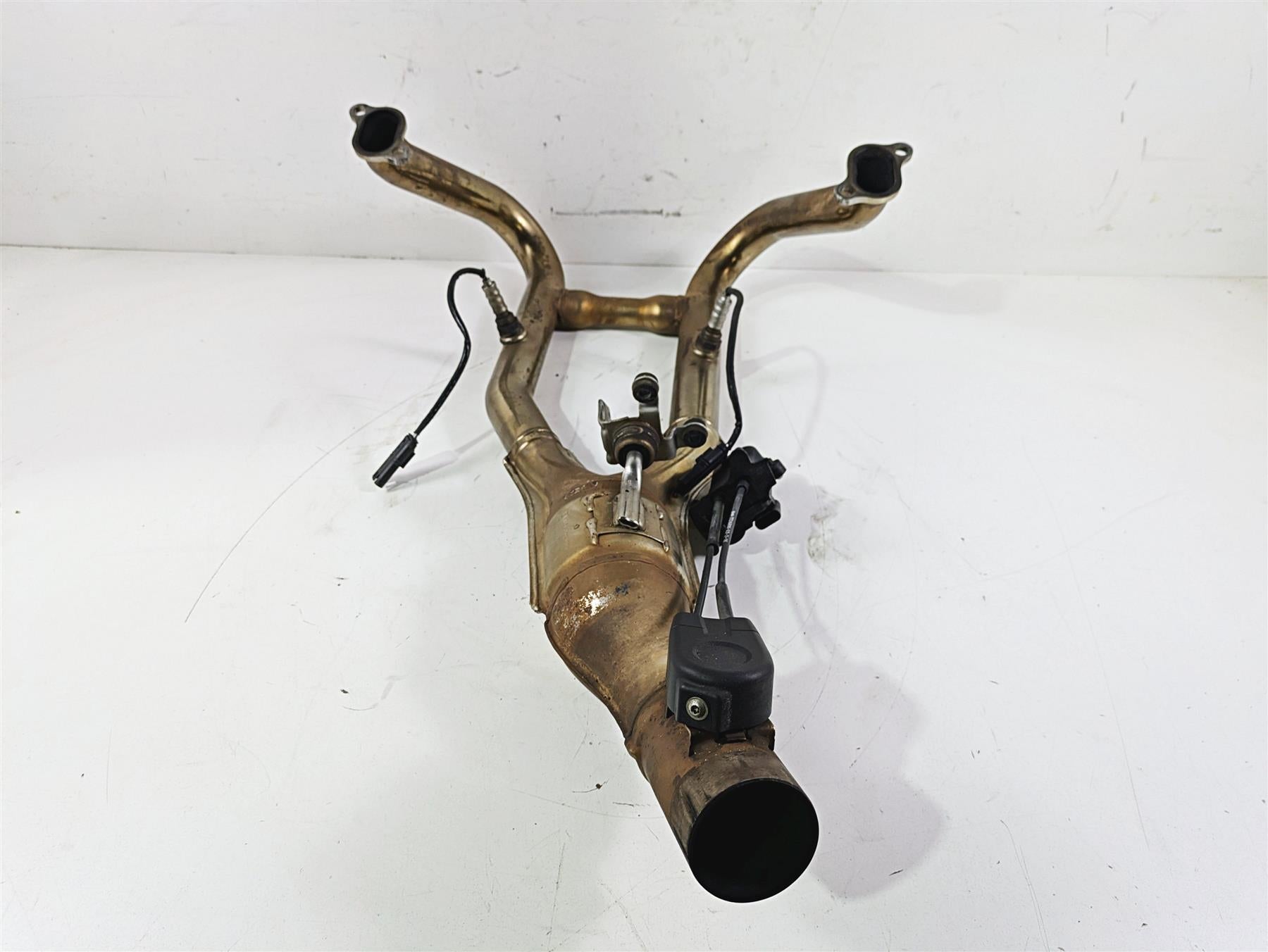 2016 BMW R1200RS K54 Exhaust Header & Servo Motor 18518562190 {{ shop.shopifyCountryName }} - Mototech271