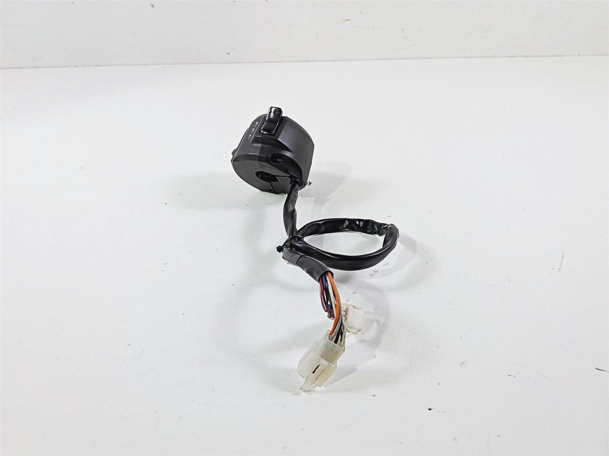 2018 Aprilia RSV4 RR Left Hand Control Switch Awc Cruise Pit Light 2D0002965 {{ shop.shopifyCountryName }} - Mototech271