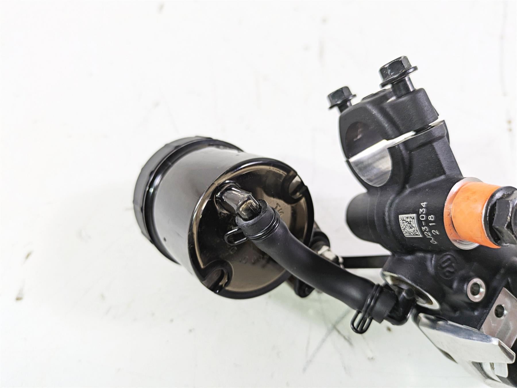2021 Aprilia RS660 Brembo Front Radial Brake Master Cylinder 2B007724 {{ shop.shopifyCountryName }} - Mototech271