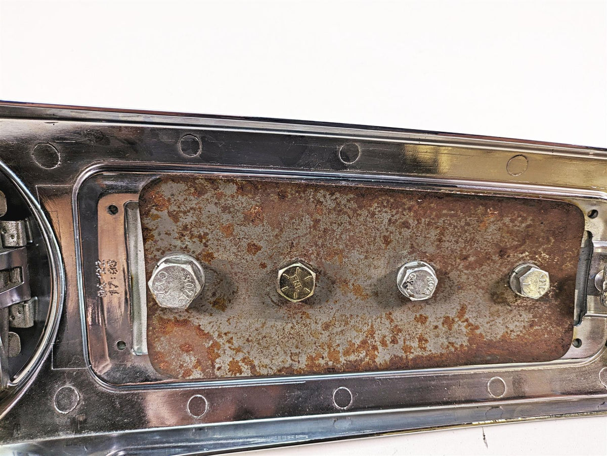 2011 Harley Touring FLTRU Road Glide Fuel Gas Petrol Tank Dash Console 61270-08 {{ shop.shopifyCountryName }} - Mototech271