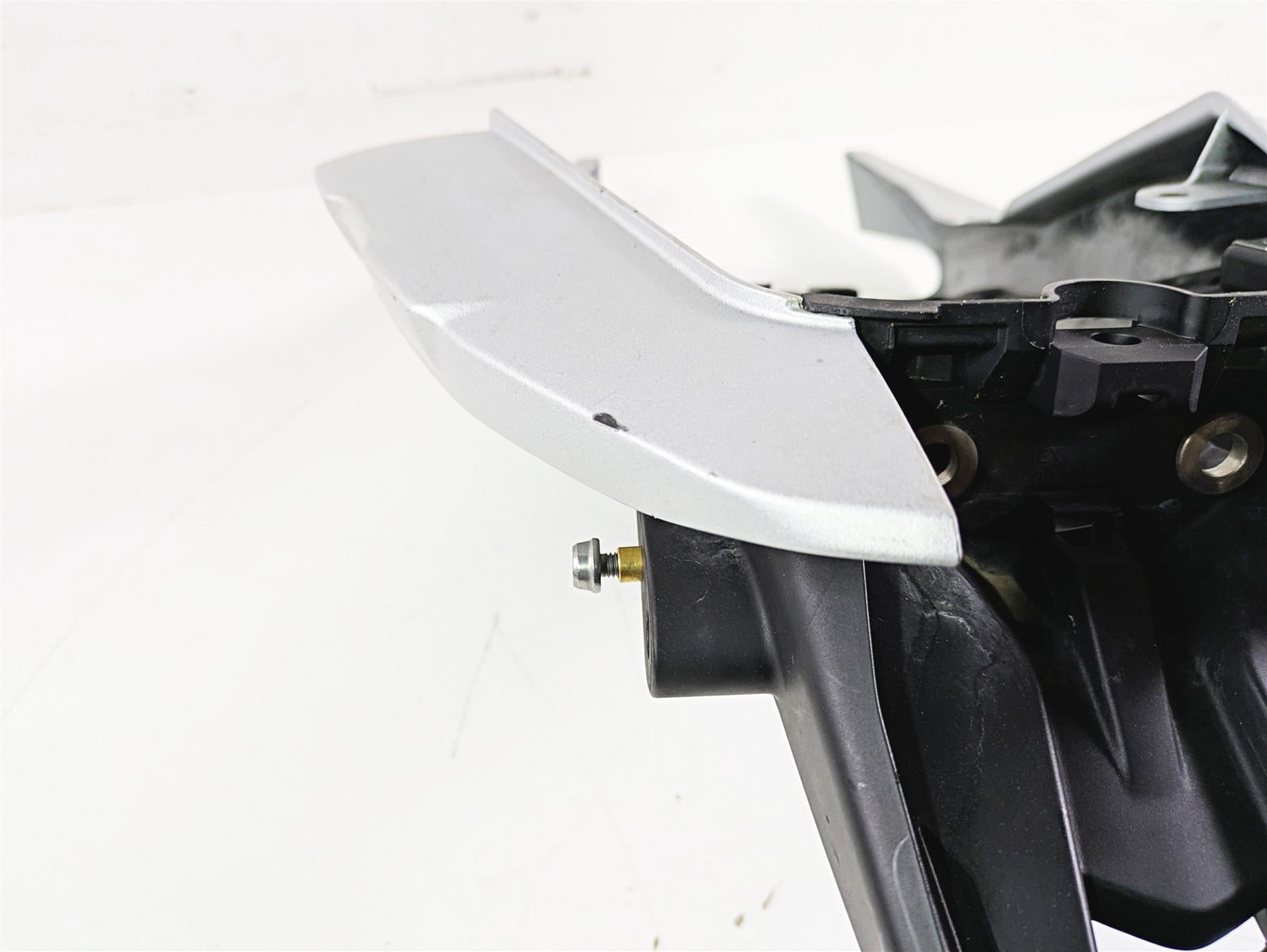 2019 BMW G310GS K02 Rear Tail Fairing Cover Plate Holder Set 46638388628 {{ shop.shopifyCountryName }} - Mototech271
