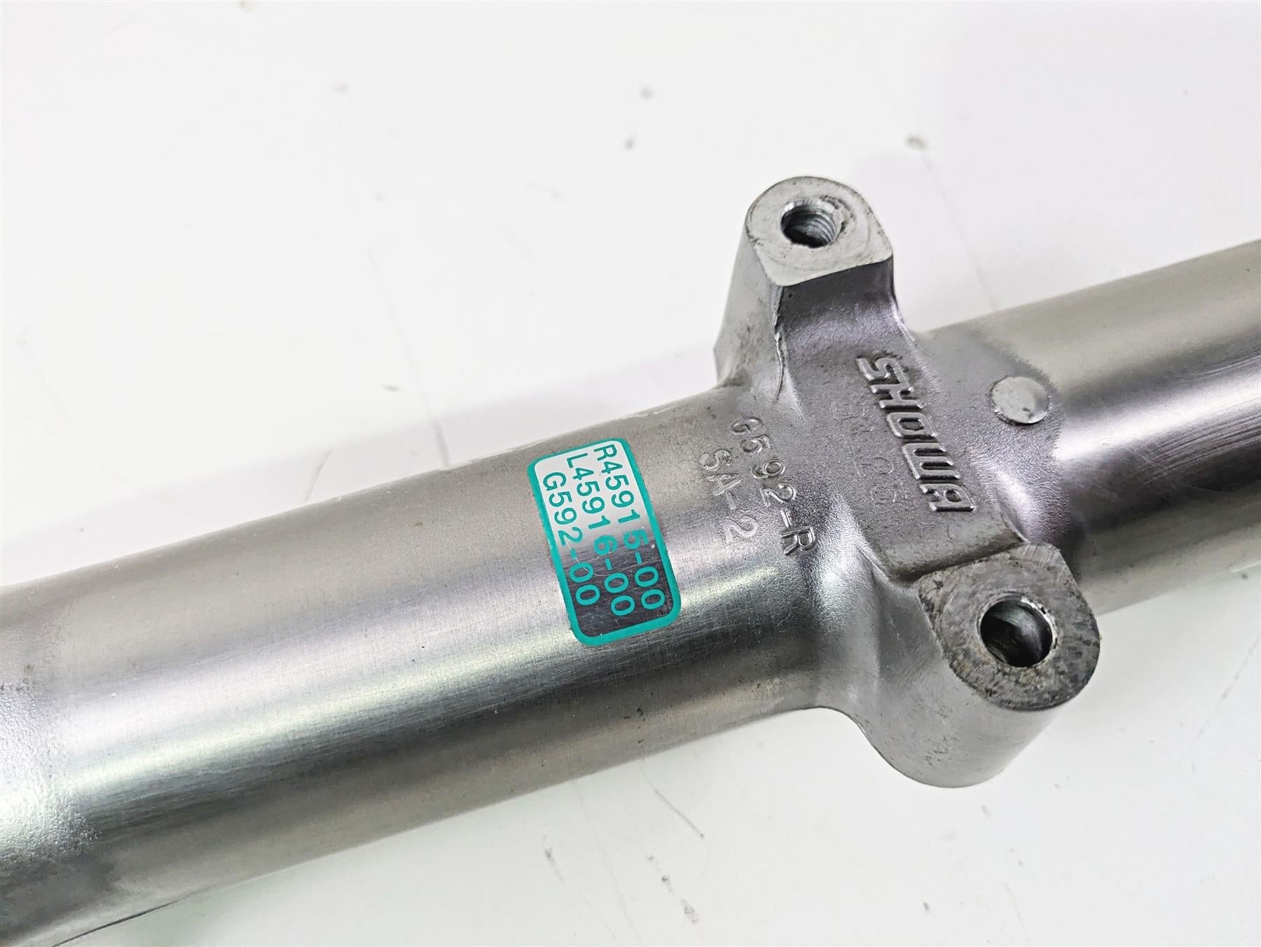2004 Harley Softail FLSTF Fat Boy Showa Front Fork Leg Set 45915-00 45916-00 {{ shop.shopifyCountryName }} - Mototech271