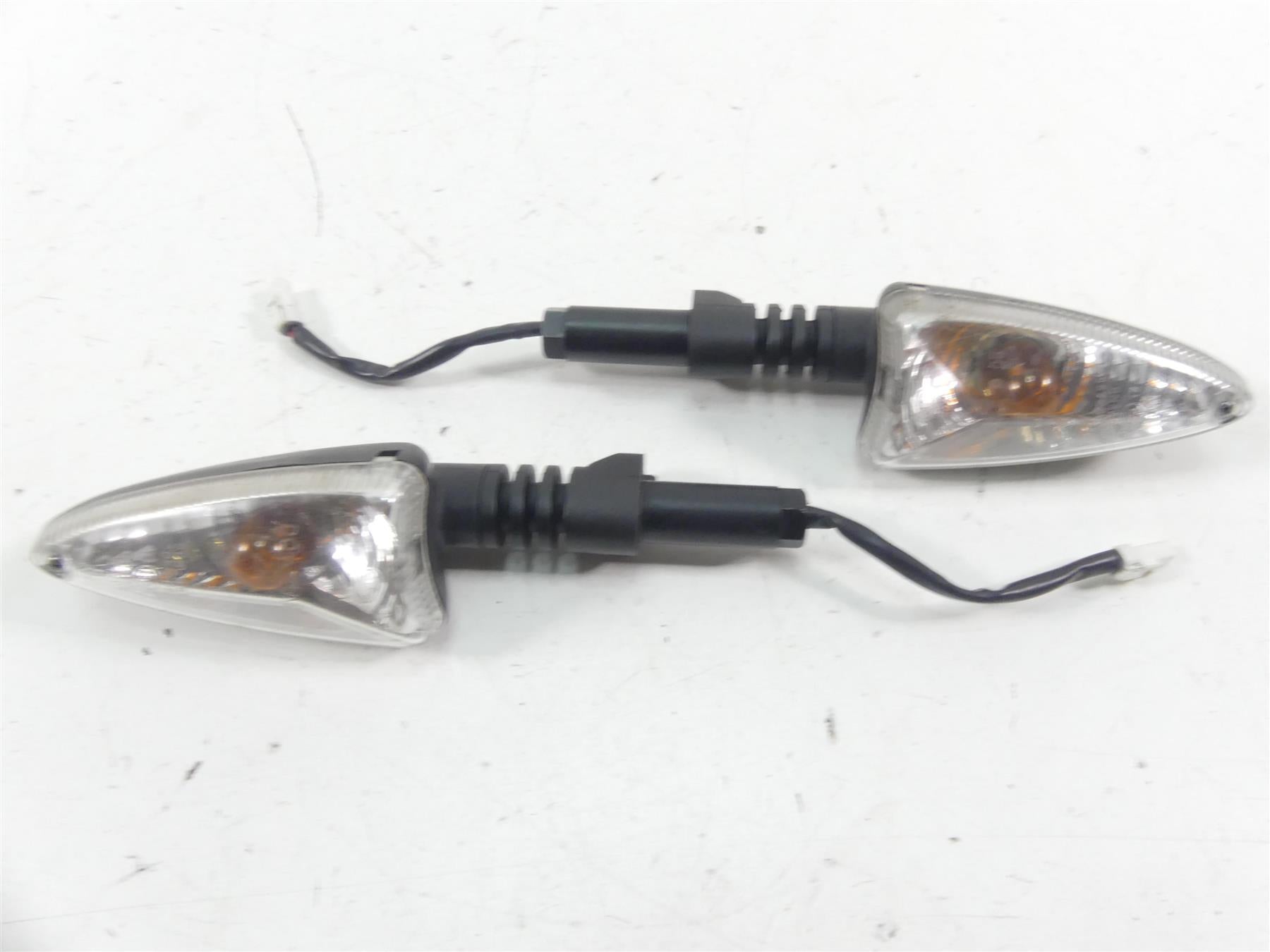 2016 KTM 1290 Superduke R Front Blinker Turn Signal Set 78114025000 78114026000 {{ shop.shopifyCountryName }} - Mototech271