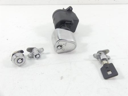 2013 Harley Touring FLTRX Road Glide Ignition Switch Key Lock Set 71572-06 {{ shop.shopifyCountryName }} - Mototech271