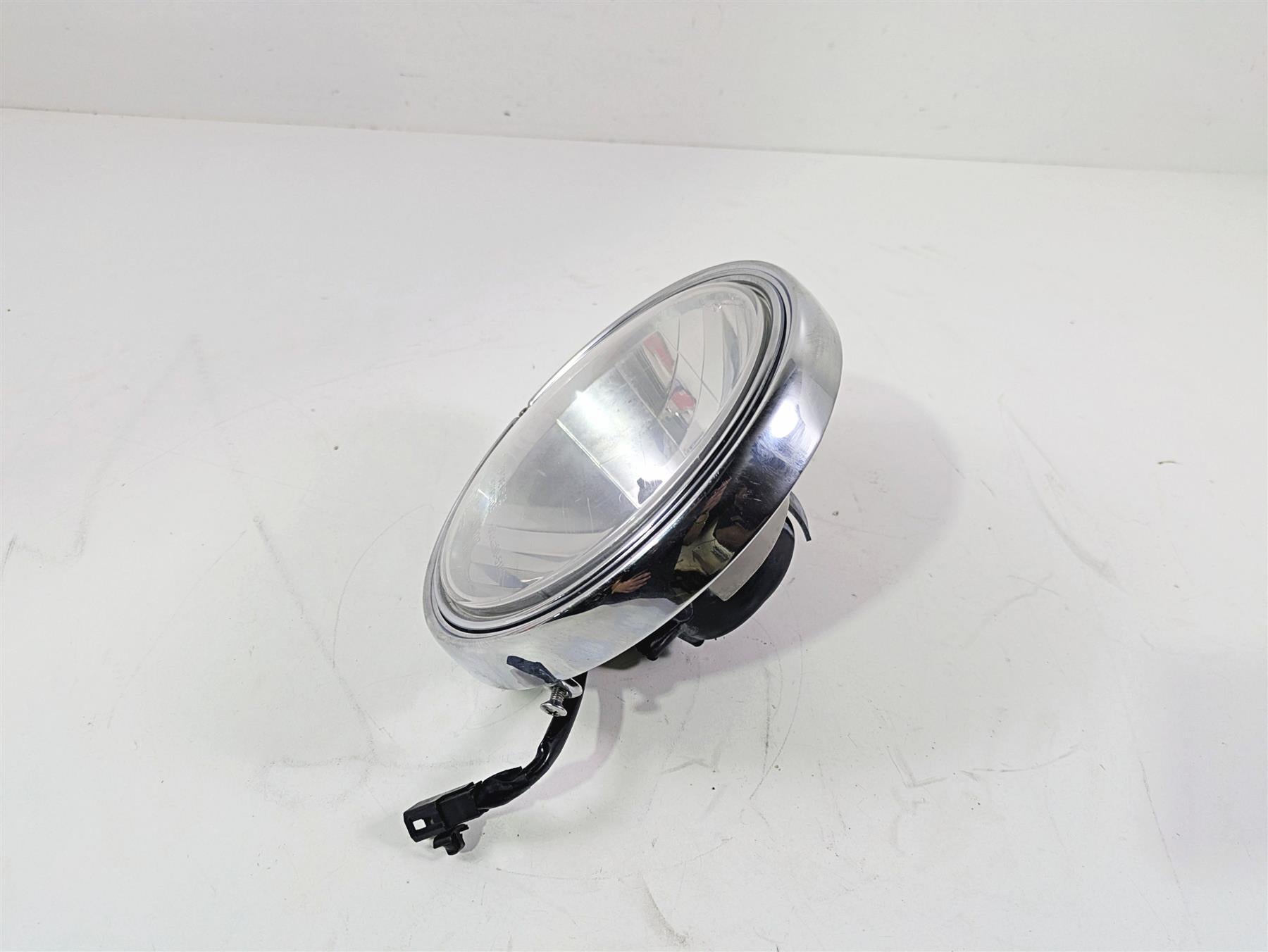 2013 Triumph Bonneville Headlight Head Light Lamp Lens T2700915 {{ shop.shopifyCountryName }} - Mototech271