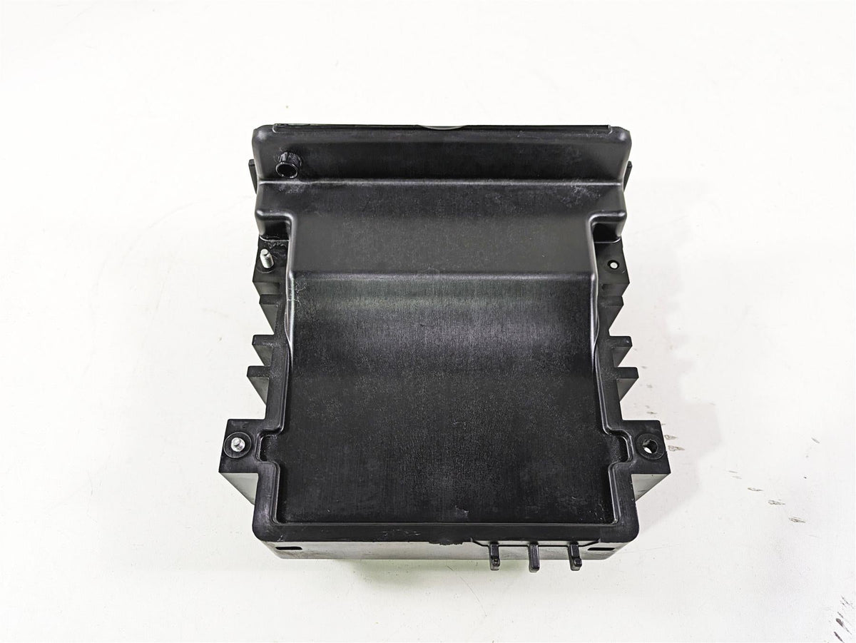 2020 Harley Touring FLHT Electra Glide Center Glove Storage Box 76000136 {{ shop.shopifyCountryName }} - Mototech271