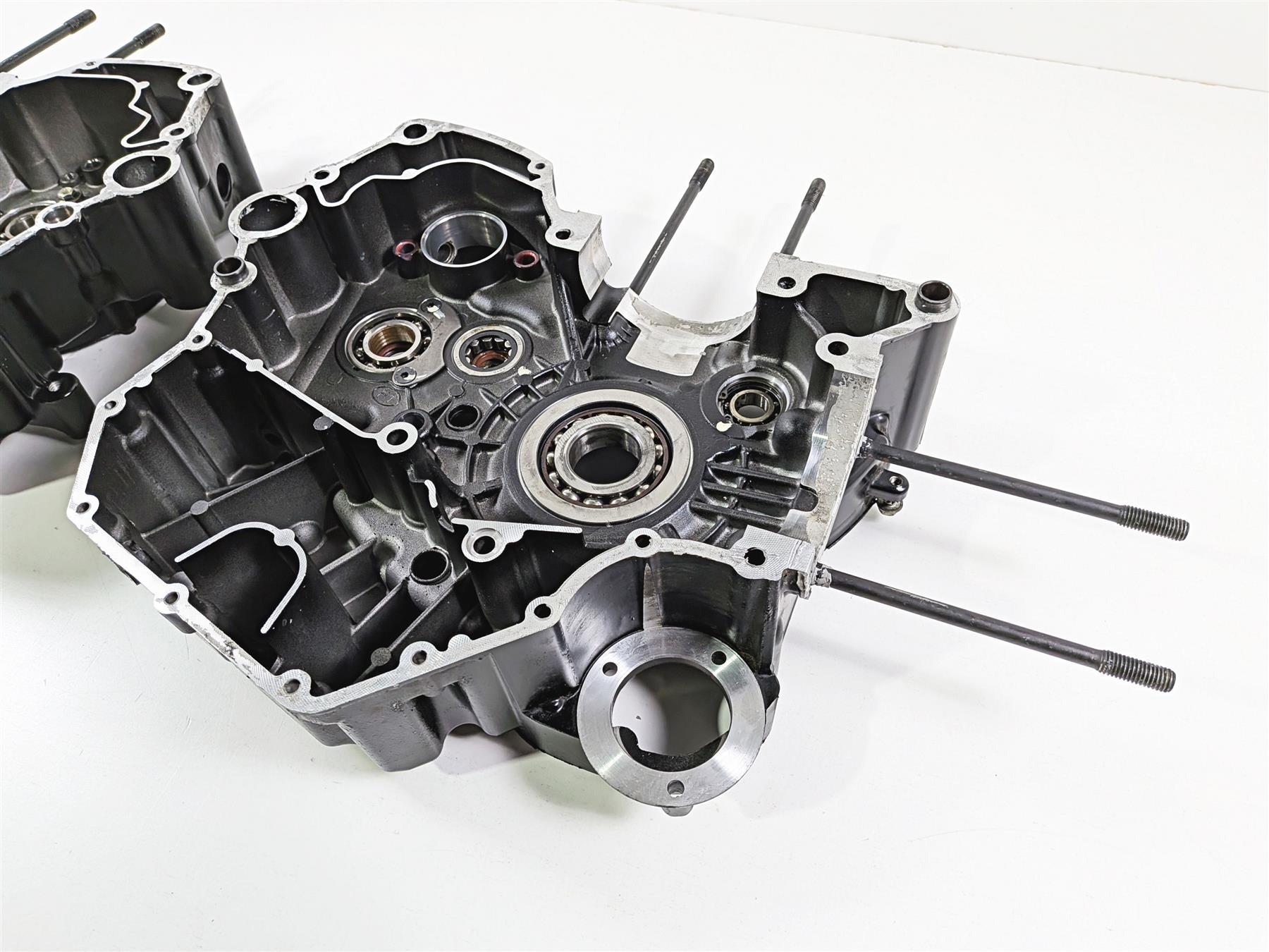 2015 Ducati Scrambler Urban Enduro Crankcase Crank Case Set - Read 22523182B-Mototech271