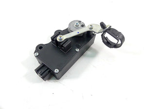 2012 Yamaha VMX17 VMAX 1700 Exhaust Servo Motor Actuator  2C0-85820-00-00 | Mototech271