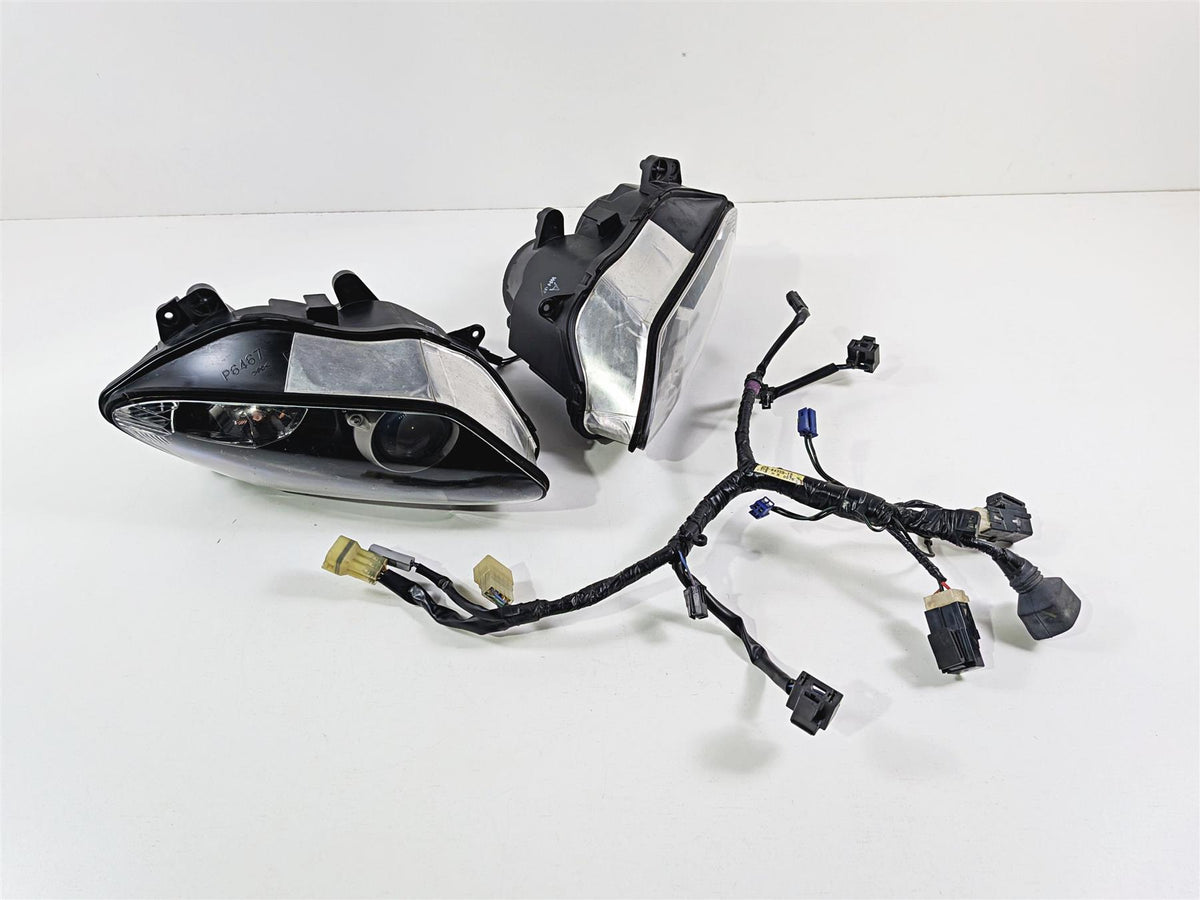 2008 Yamaha YZF R1 RN19 Nice Headlight Head Lamp Set & Wiring 4C8-84303-40-00 {{ shop.shopifyCountryName }} - Mototech271