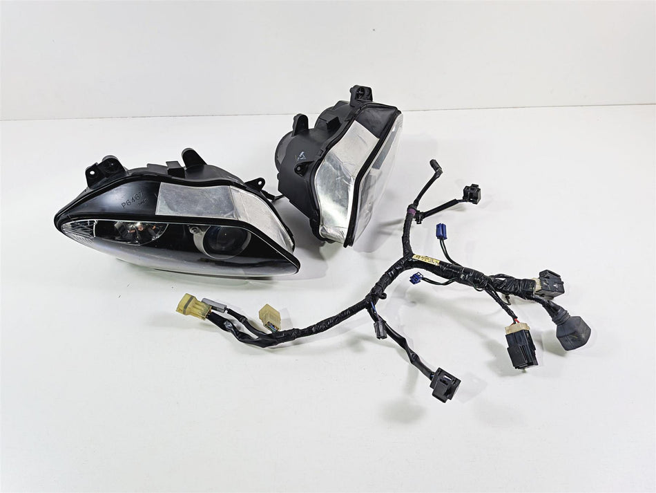 2008 Yamaha YZF R1 RN19 Nice Headlight Head Lamp Set & Wiring 4C8-84303-40-00 {{ shop.shopifyCountryName }} - Mototech271