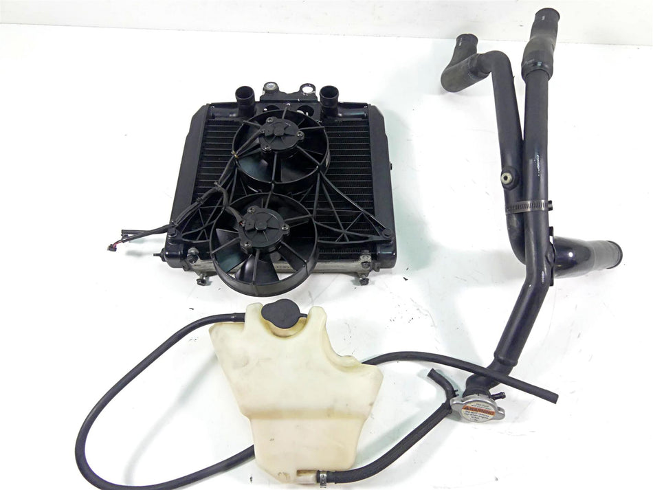 2013 Harley VRSCF Muscle Vrod Radiator Fans Reservoir Hoses Set 26722-04 {{ shop.shopifyCountryName }} - Mototech271