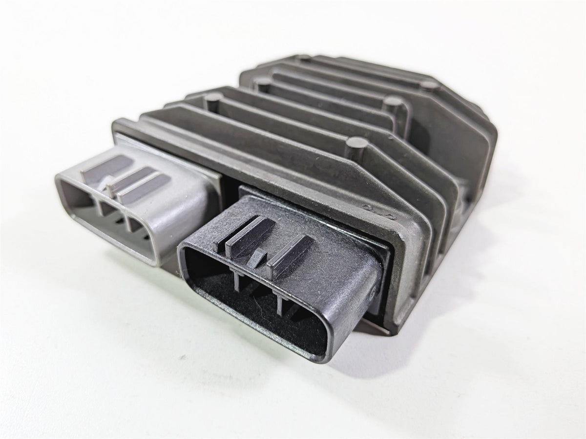 2025 Yamaha YZF R7 Rectifier Voltage Regulator 2K Only 27D-81960-00-00 SH821AA {{ shop.shopifyCountryName }} - Mototech271