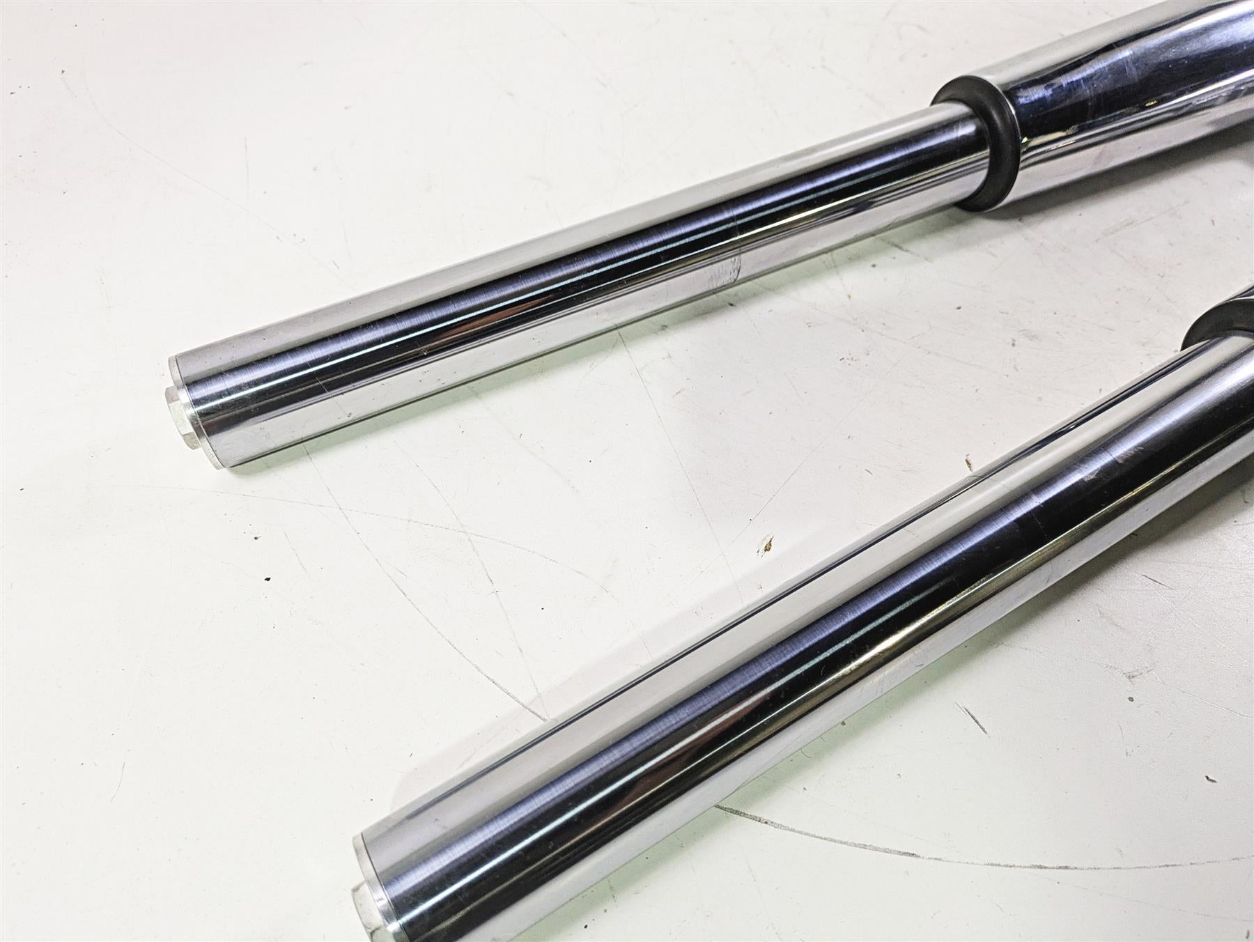 2018 Indian Chieftain Limited Chrome 46mm Front Fork Leg Set 1824021 1824022 {{ shop.shopifyCountryName }} - Mototech271