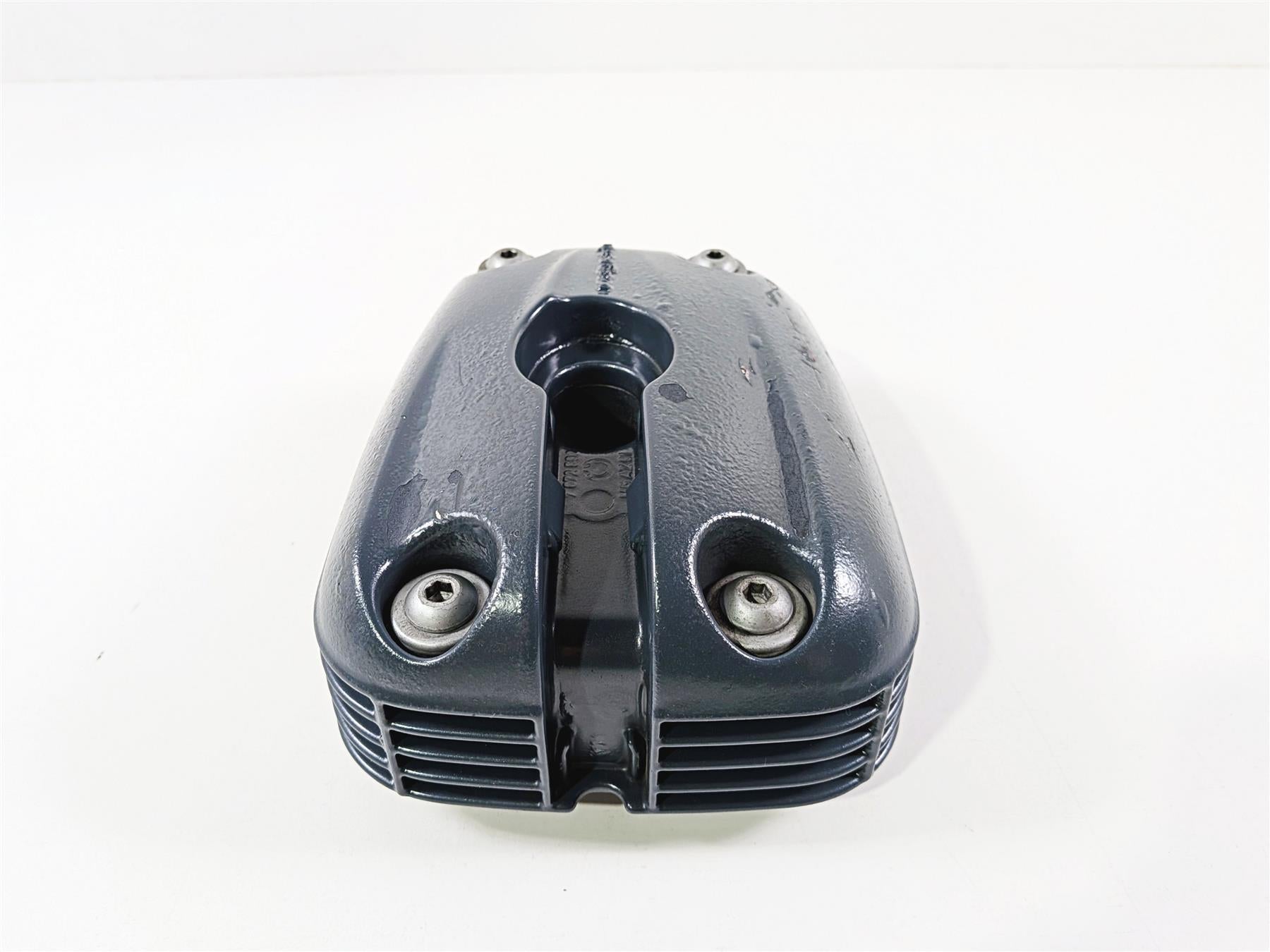 2004 BMW R1150GS R21 Right Cylinder Head Valve Cover 11127672586 {{ shop.shopifyCountryName }} - Mototech271