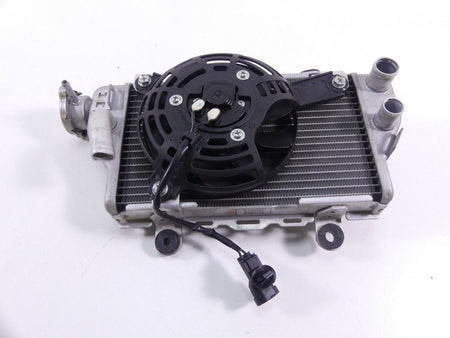 2017 Honda CRF1000 Africa Twin Right Radiator Fan Set 19010-MJP-A61 {{ shop.shopifyCountryName }} - Mototech271
