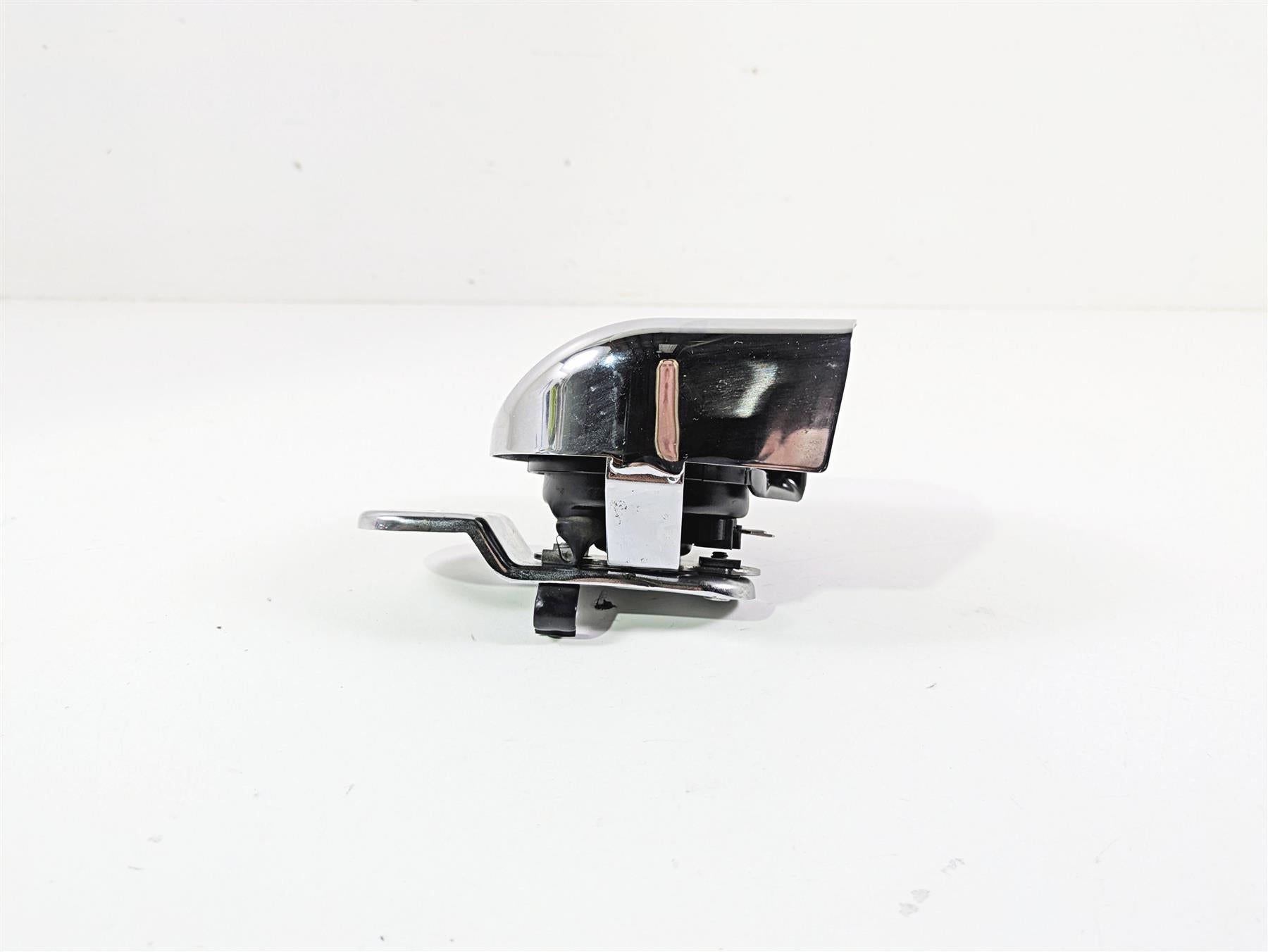 2014 Harley FXDF Dyna Fat Bob Horn & Chrome Cover 61300478A {{ shop.shopifyCountryName }} - Mototech271