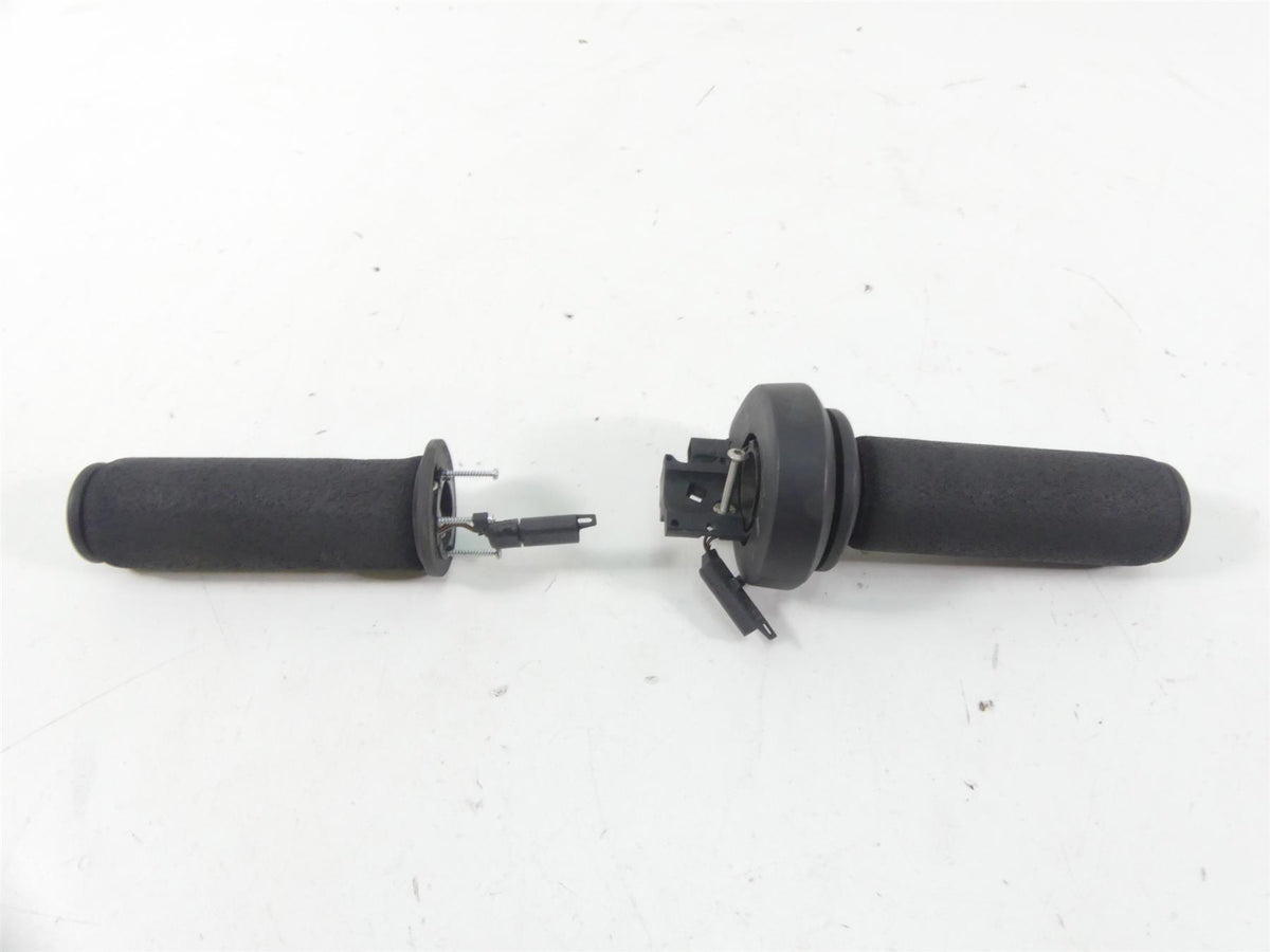 2015 BMW R1200RT K52 Left Right Heated Grip Grips Set 61318552117 61318552124 {{ shop.shopifyCountryName }} - Mototech271